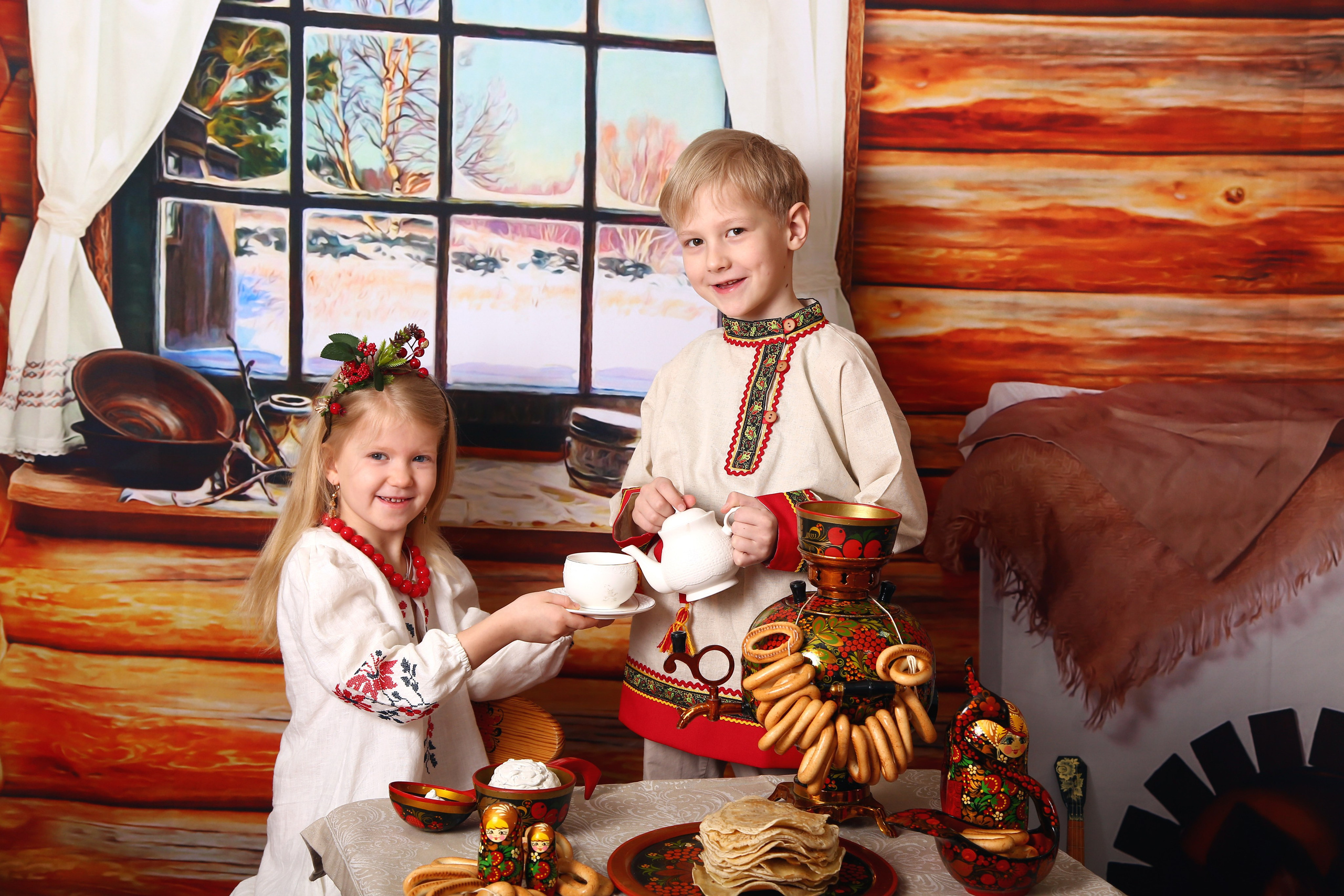 У самовара. Выпускные альбомы в Нижнем Новгороде | Фотостудия Звездочет | Никулина Наталья