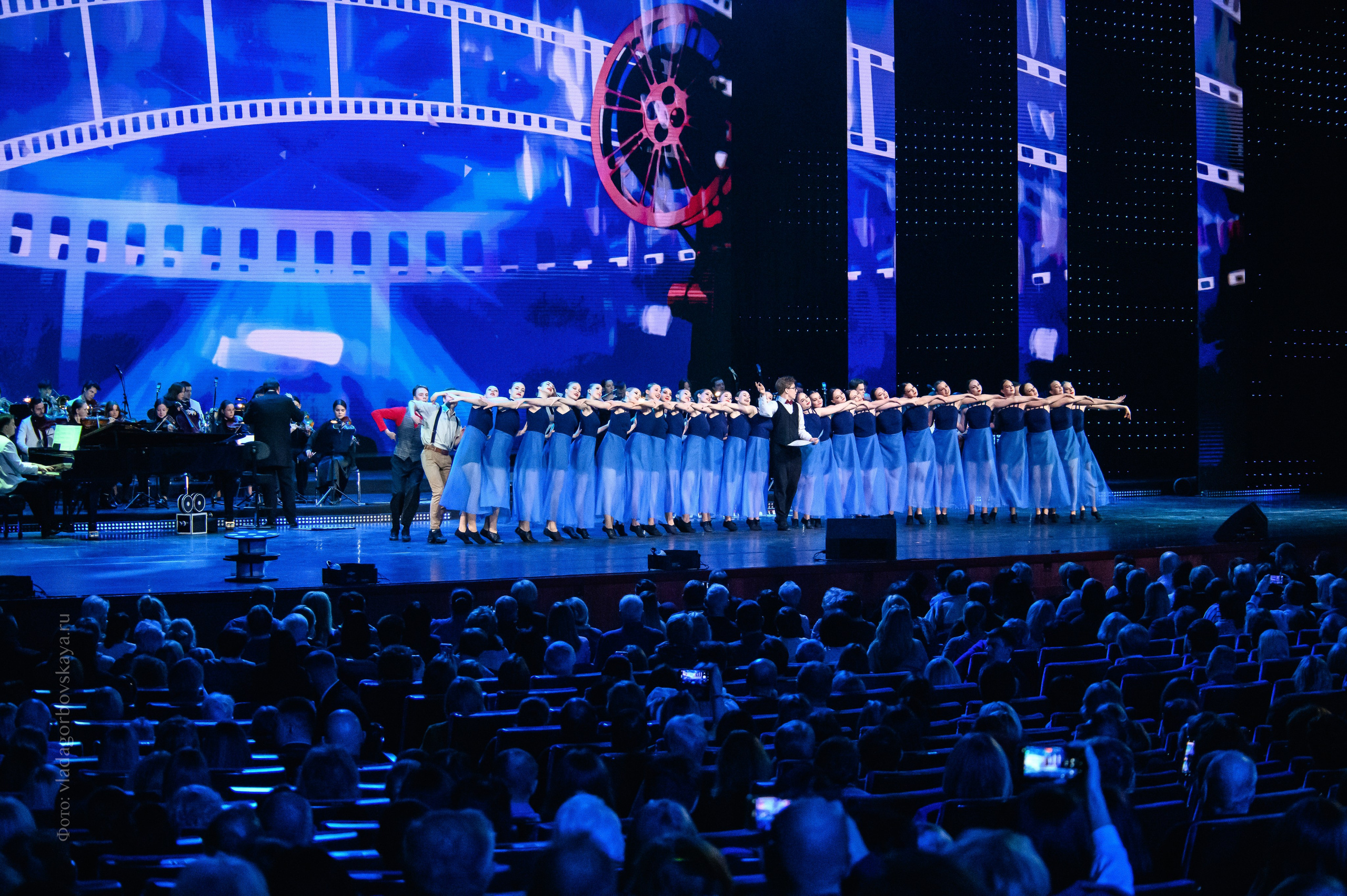 К 95-летию со дня рождения композитора Андрея Петрова. Бренд-фотограф для экспертов и блогеров в Москве Влада Горбовская