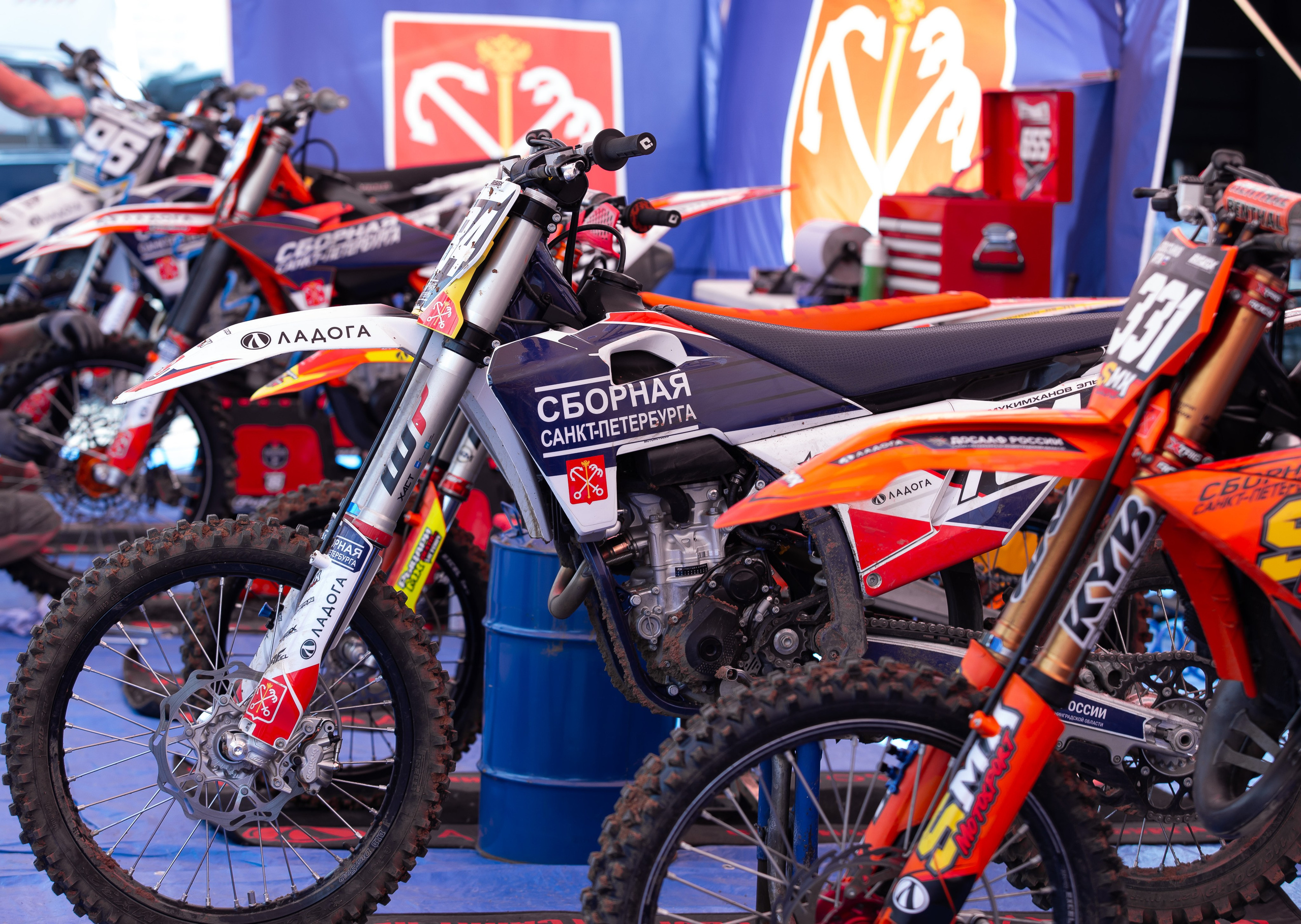 Чемпионат Москвы по суперкроссу 2025. Репортажный фотограф в Москве