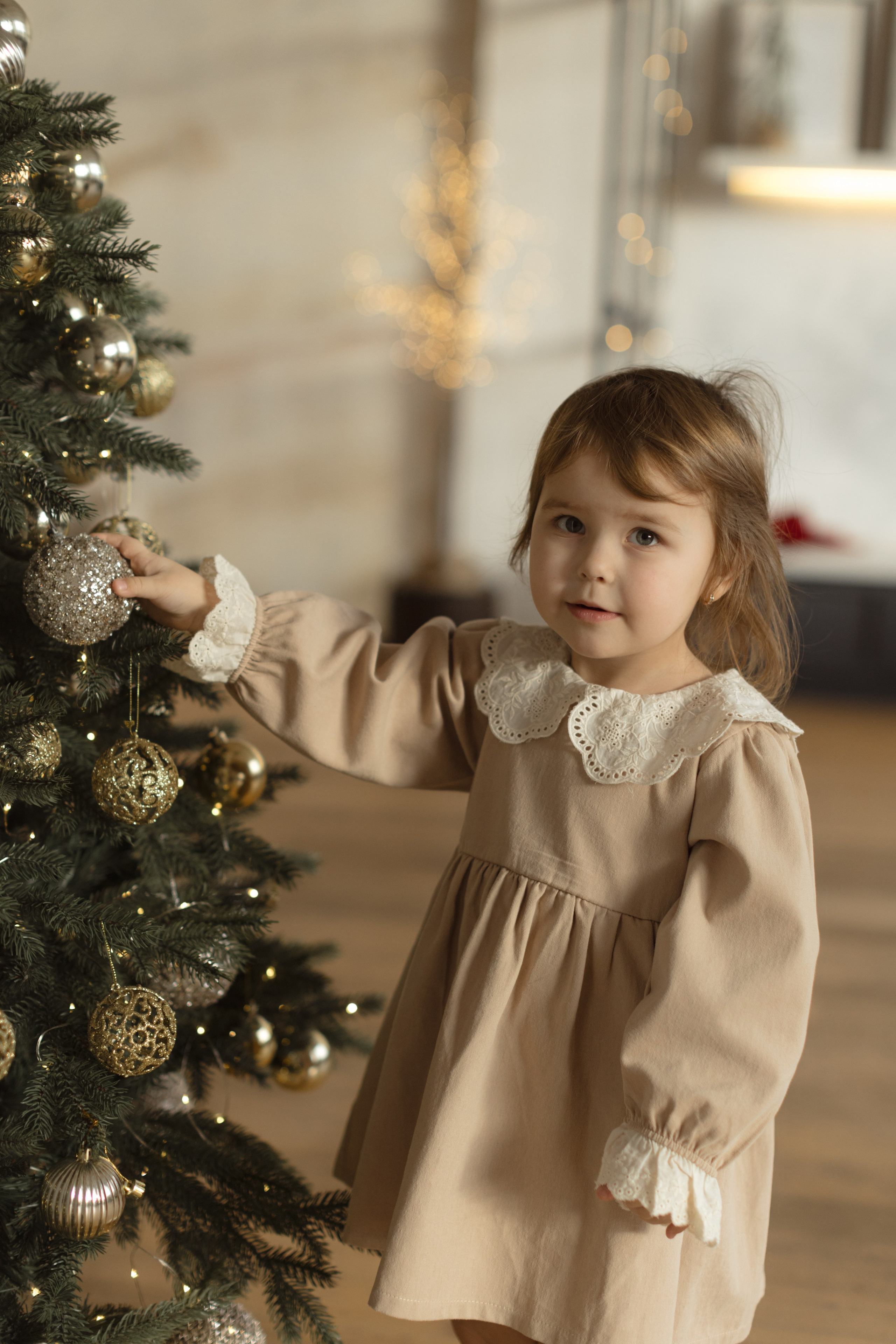 Новогодняя съемка в Мун (зал Семейный). Фотограф беременности и новорожденных в Красноярске Вета Ланская