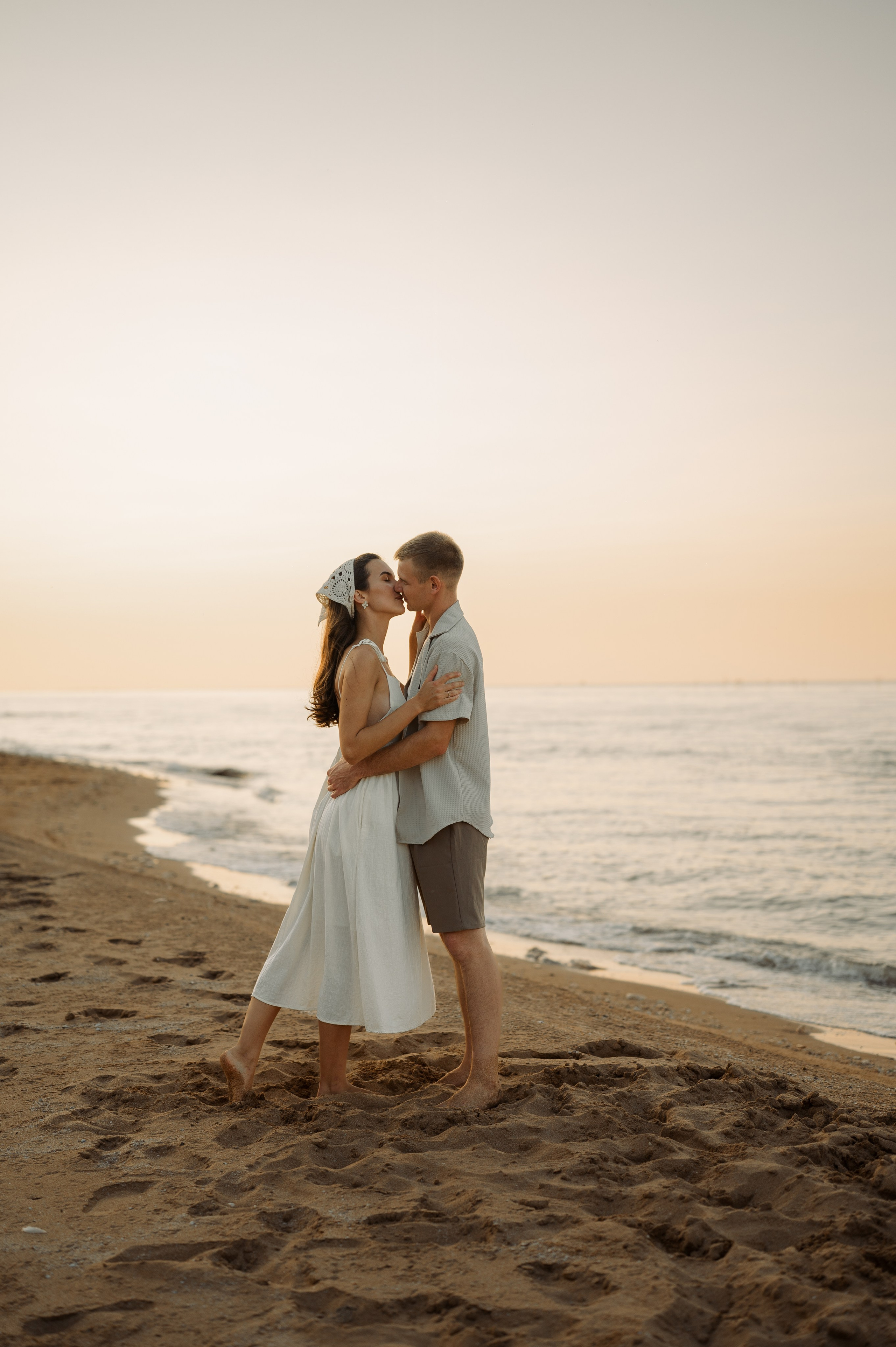 Предсвадебная съёмка на море🌊. Свадебный и семейный фотограф в Краснодаре Алина Мельник