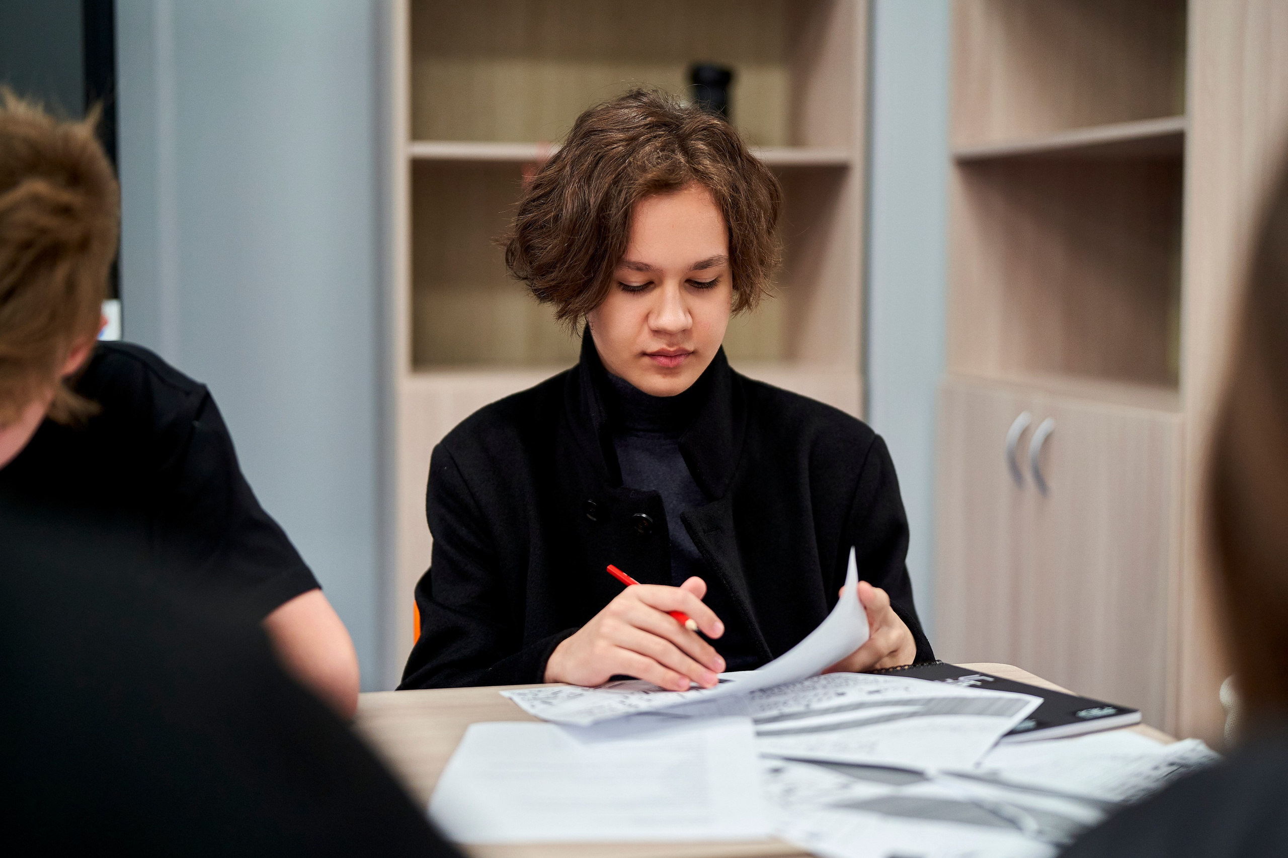 Городская экспедиция «Взрослый взгляд на Нижний» (Эн+ & Точка Урбан). Репортажный фотограф Вилянов Евгений. Нижний Новгород