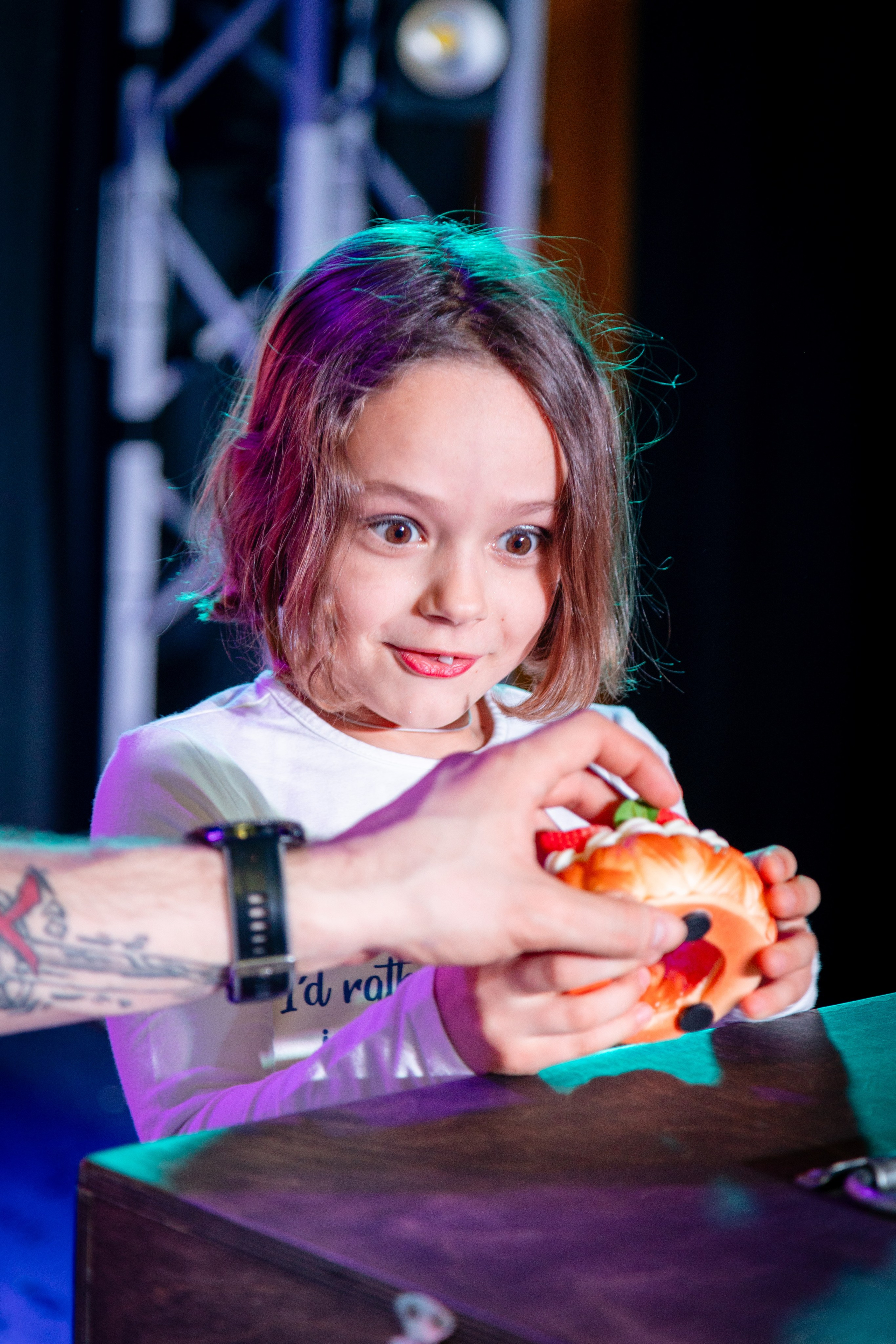 Алисе 7 лет. Детский фотограф видеограф в Хабаровске Михаил Орлов