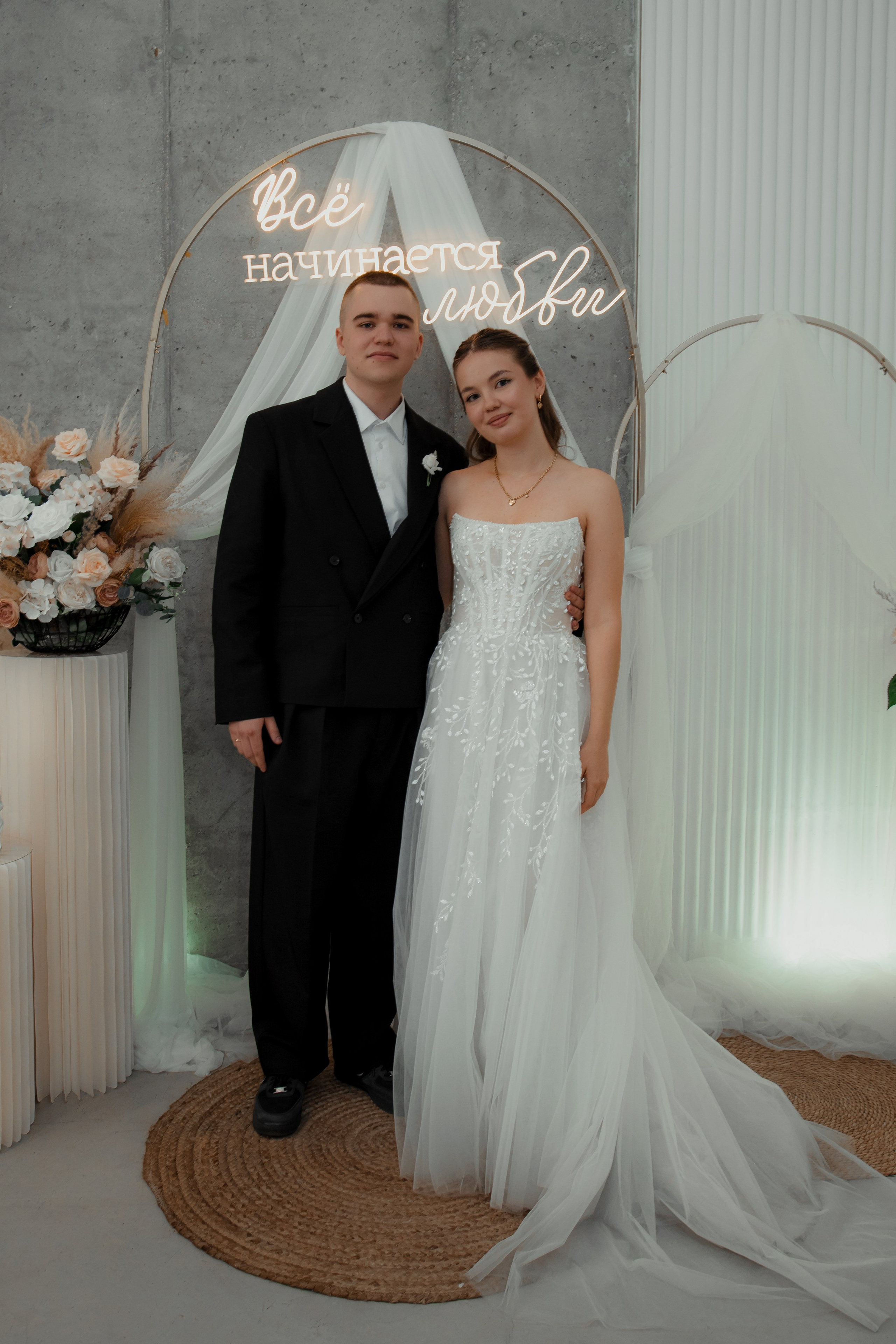 Банкет в кругу близких. Свадебный фотограф и видеограф в Москве — анонс фото и видео с церемонии в день свадьбы