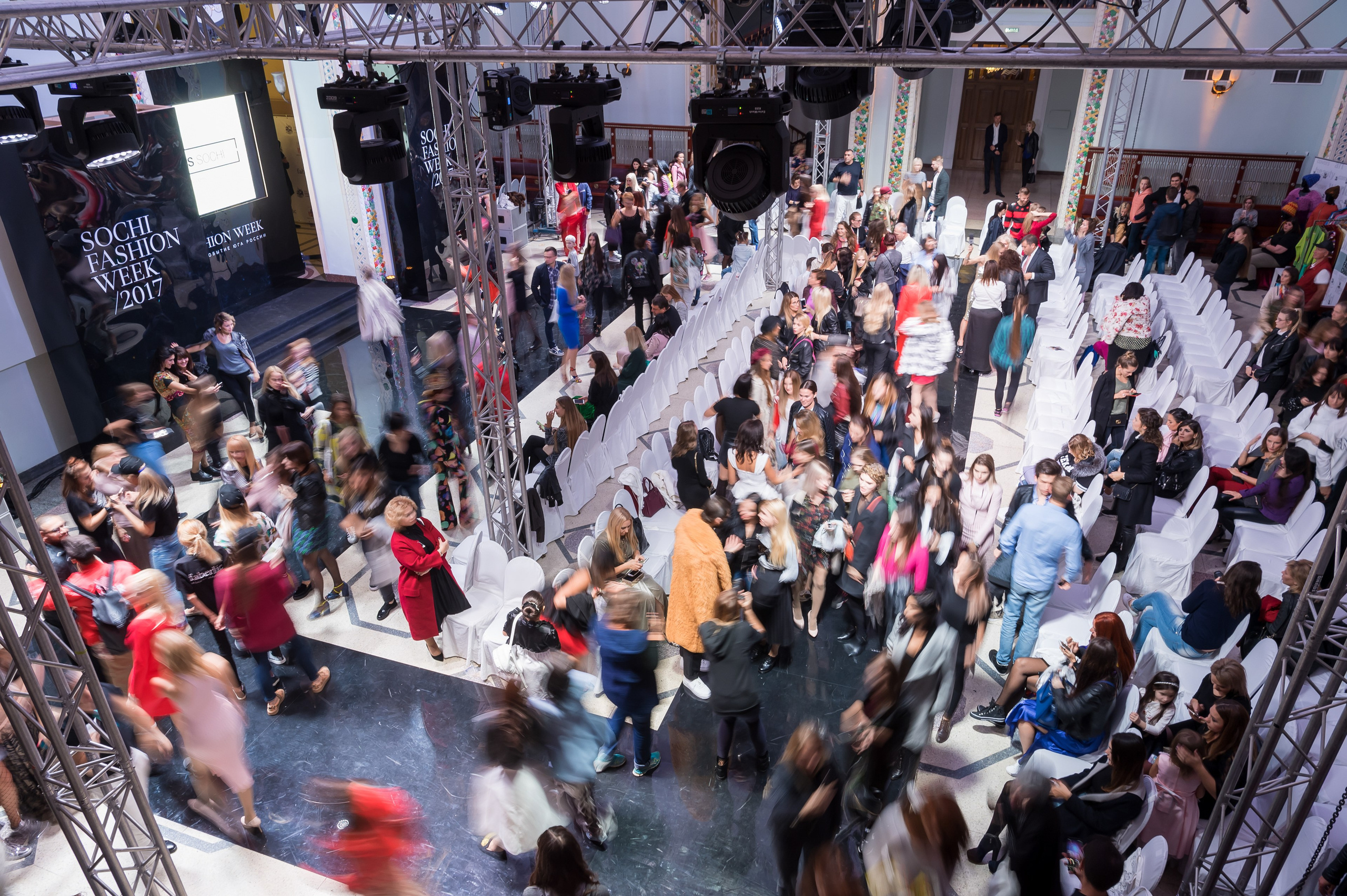 Sochi Fashion Week. 2017. Дима Бабушкин. Фотограф. Подиум. Репортаж. Творчество. Дорого