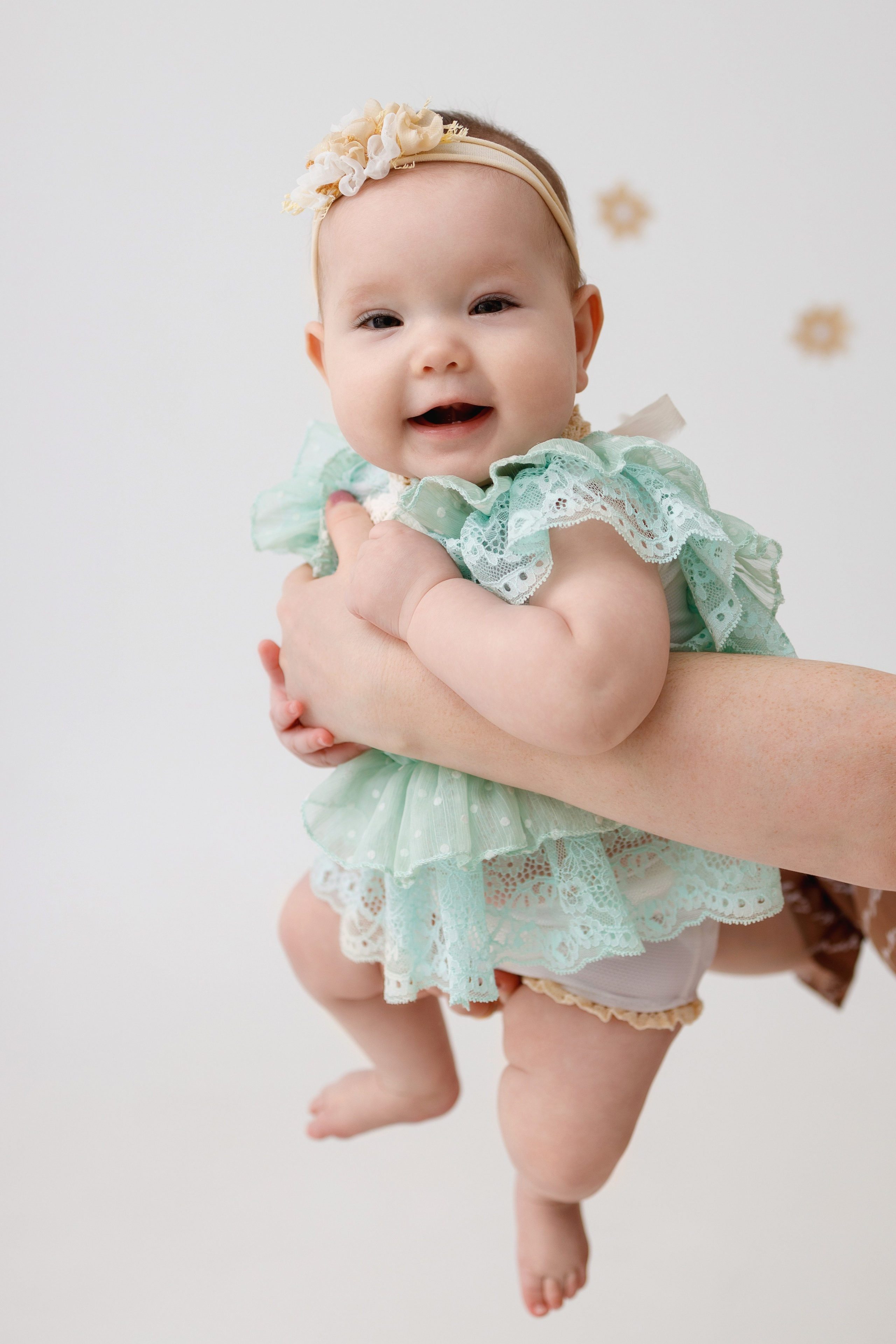 Малыши 3-12 месяцев. Фотограф новорожденных в Чебоксарах Елена Смолина