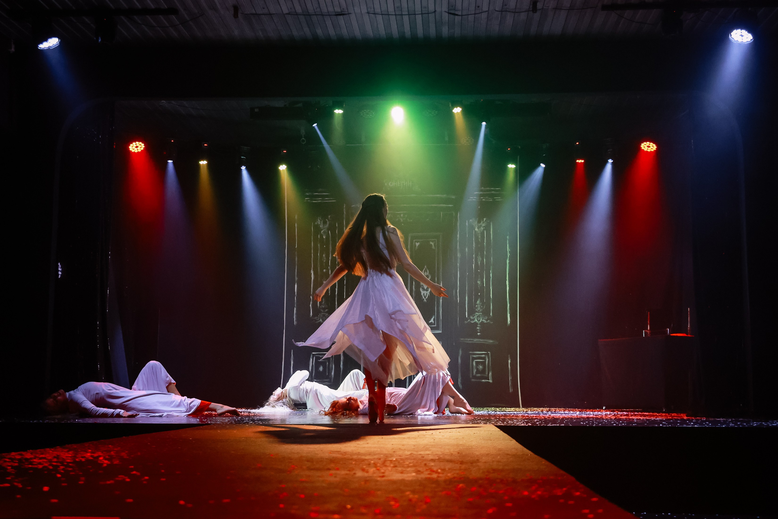 Пластический спектакль Онегин _ IVEX. Фотограф Юлия Мальцева