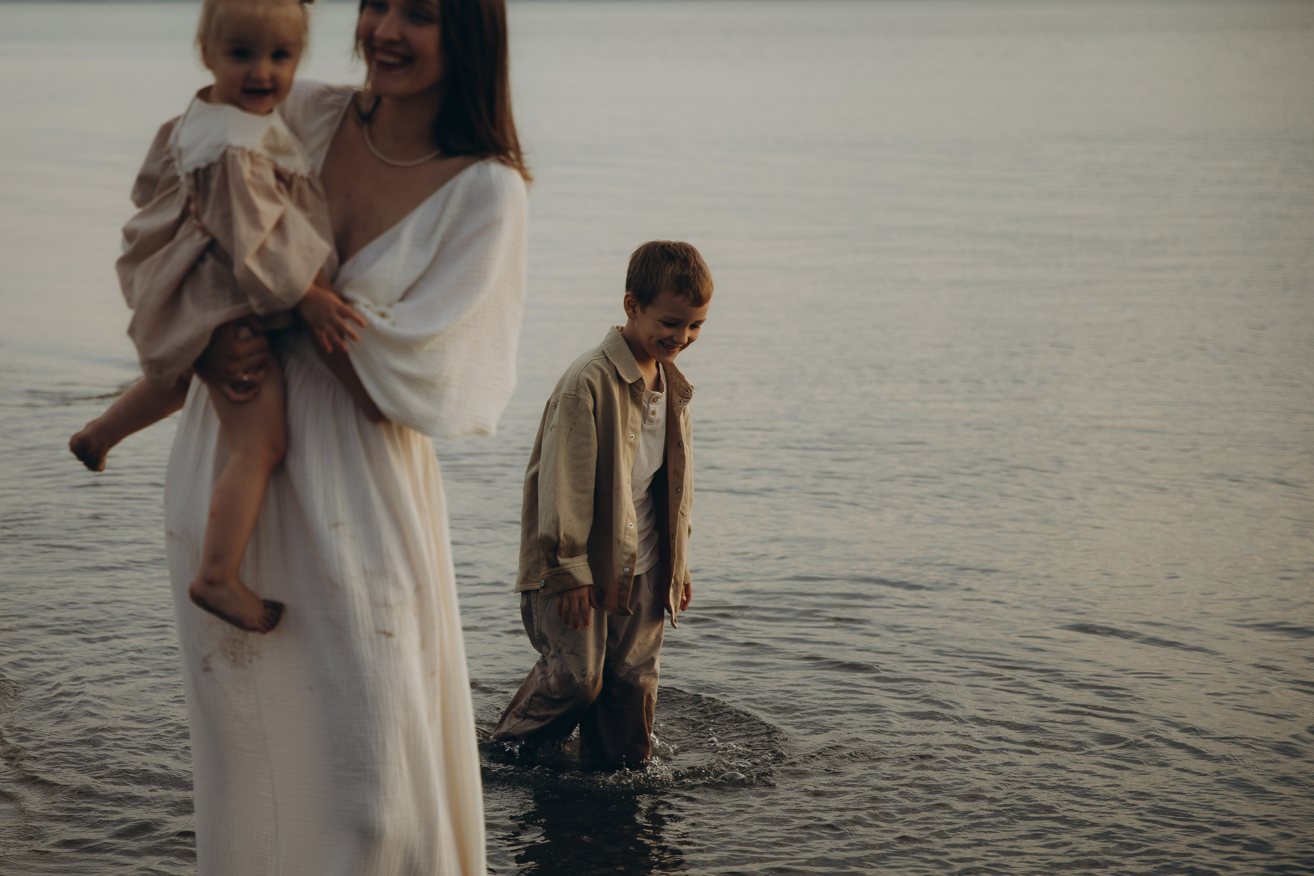 У озера. Фотограф  Челябинск Варвара Шарапова