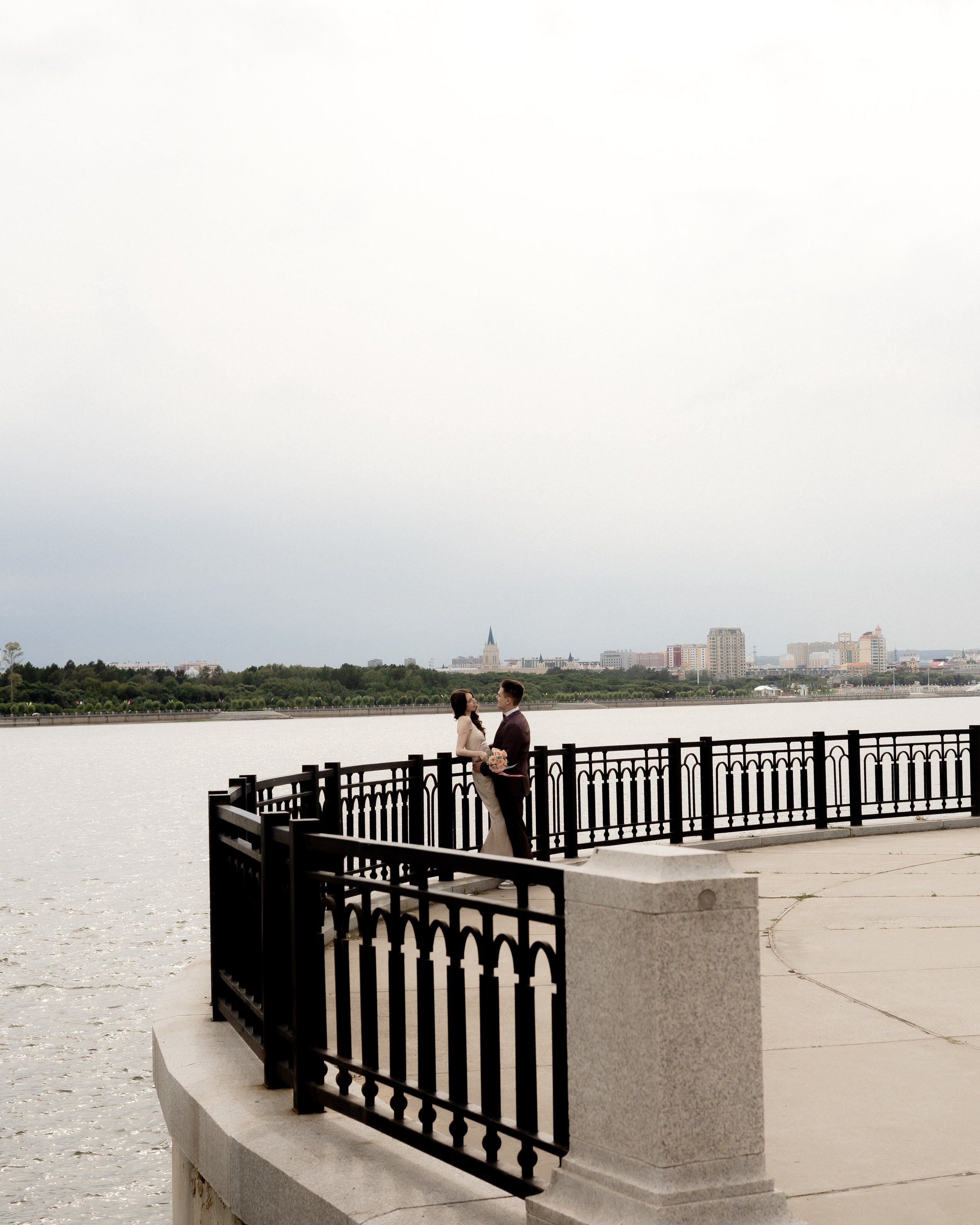 Свадебная прогулка. Фотограф в г. Благовещенск, свадебные, семейные и индивидуальные