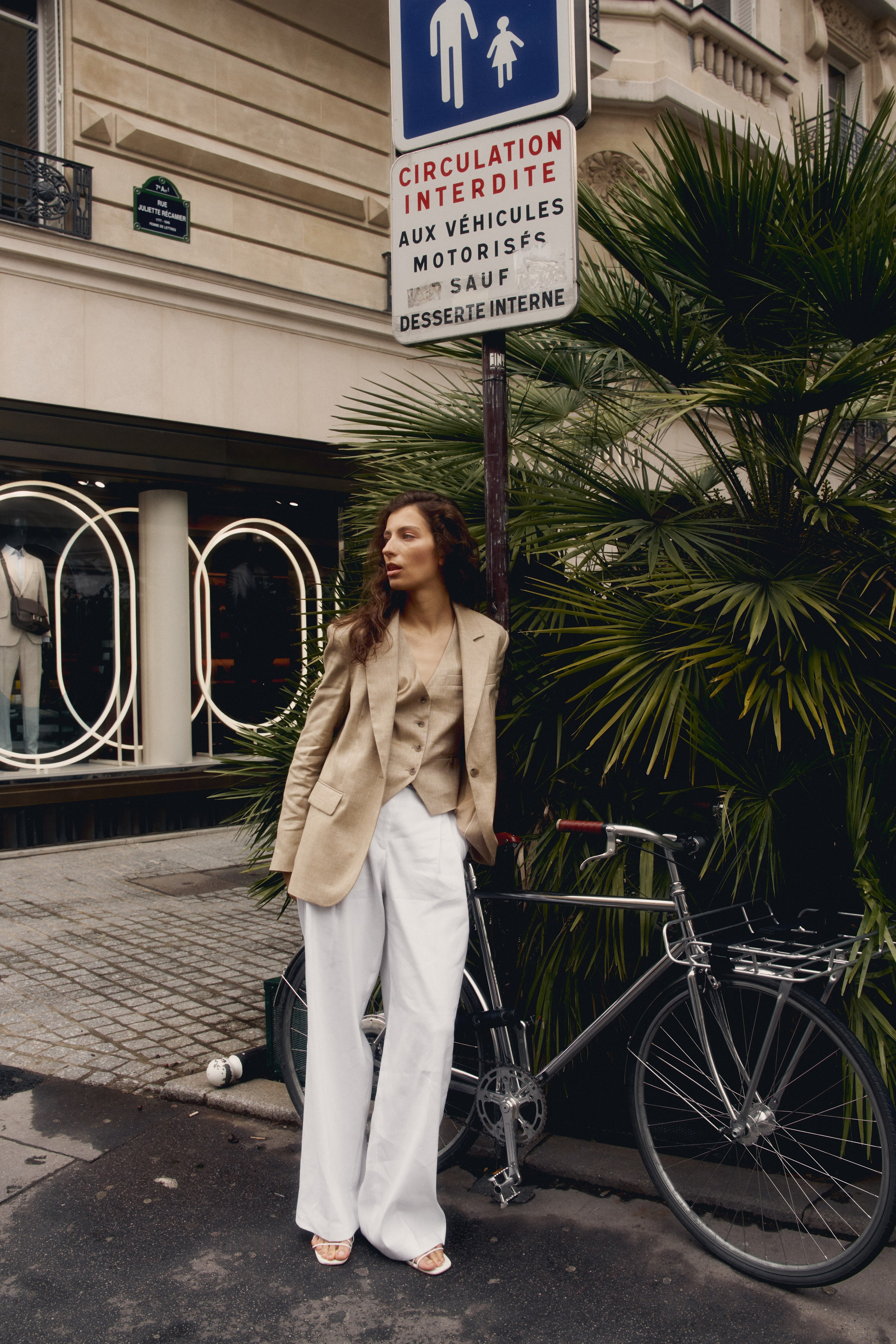 Charuel in Paris. Юлия Пестрикова