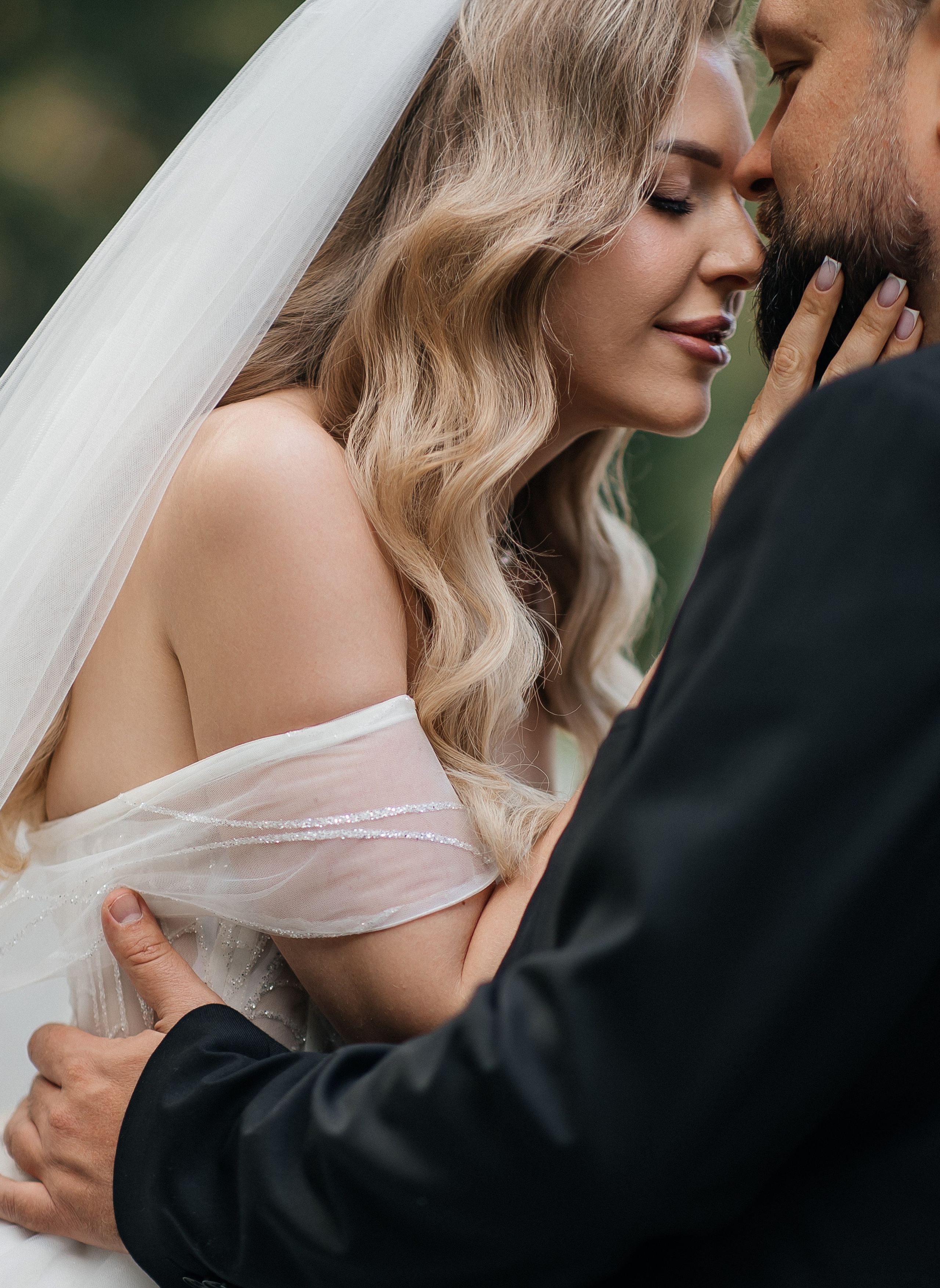 Илья и Инна 2025 Небо. Свадебный и портретный фотограф Алина Иванова. Екатеринбург-Москва