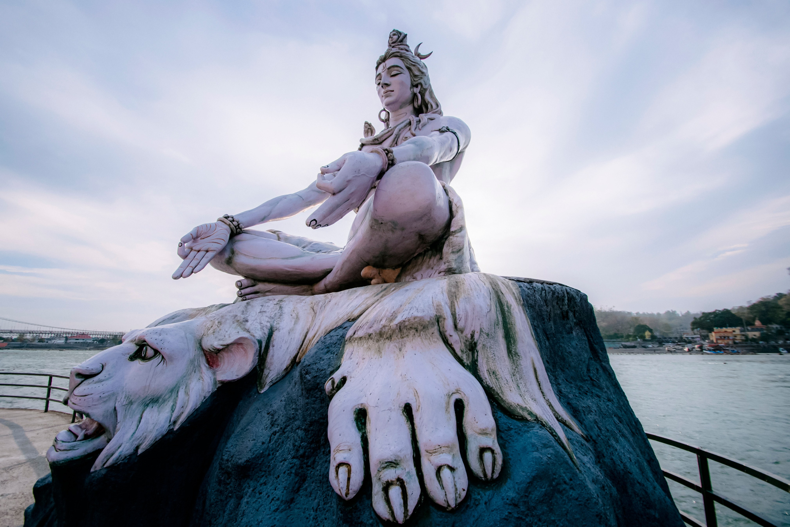 Ришикеш стрит. Iraogo