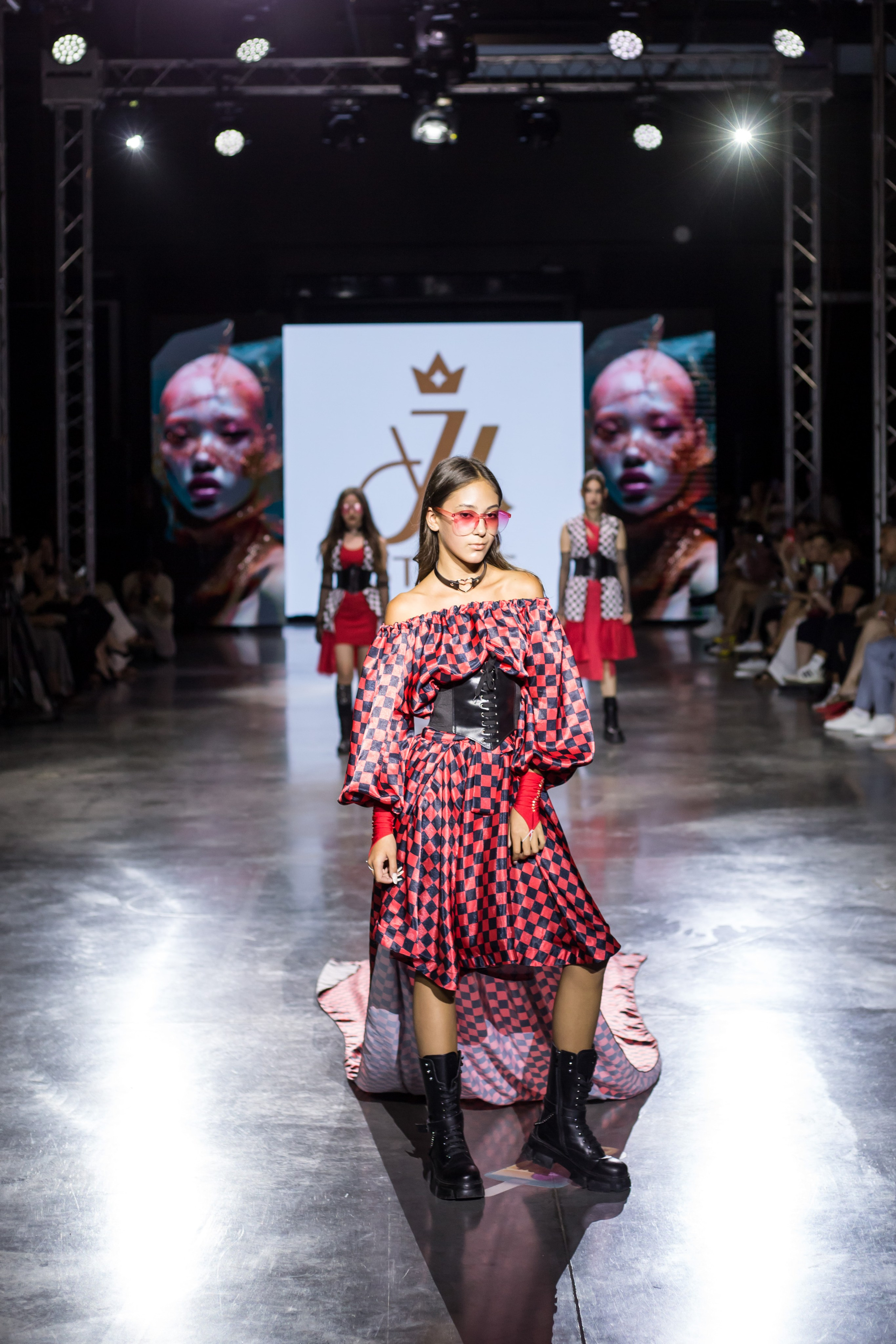 Volga fashion. Портретный и репортажный фотограф