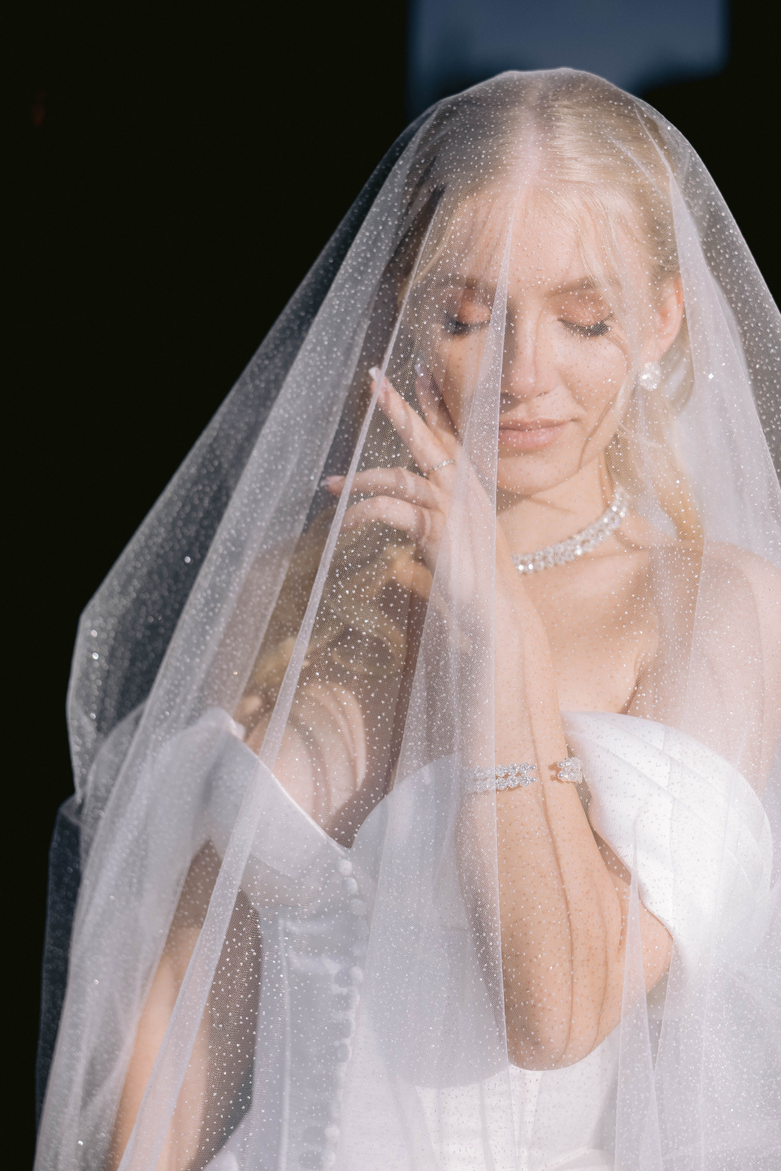 Ангелина, Ефим (прогулка после ЗАГСа). Фотограф в Волгограде Кристина Прохоренко