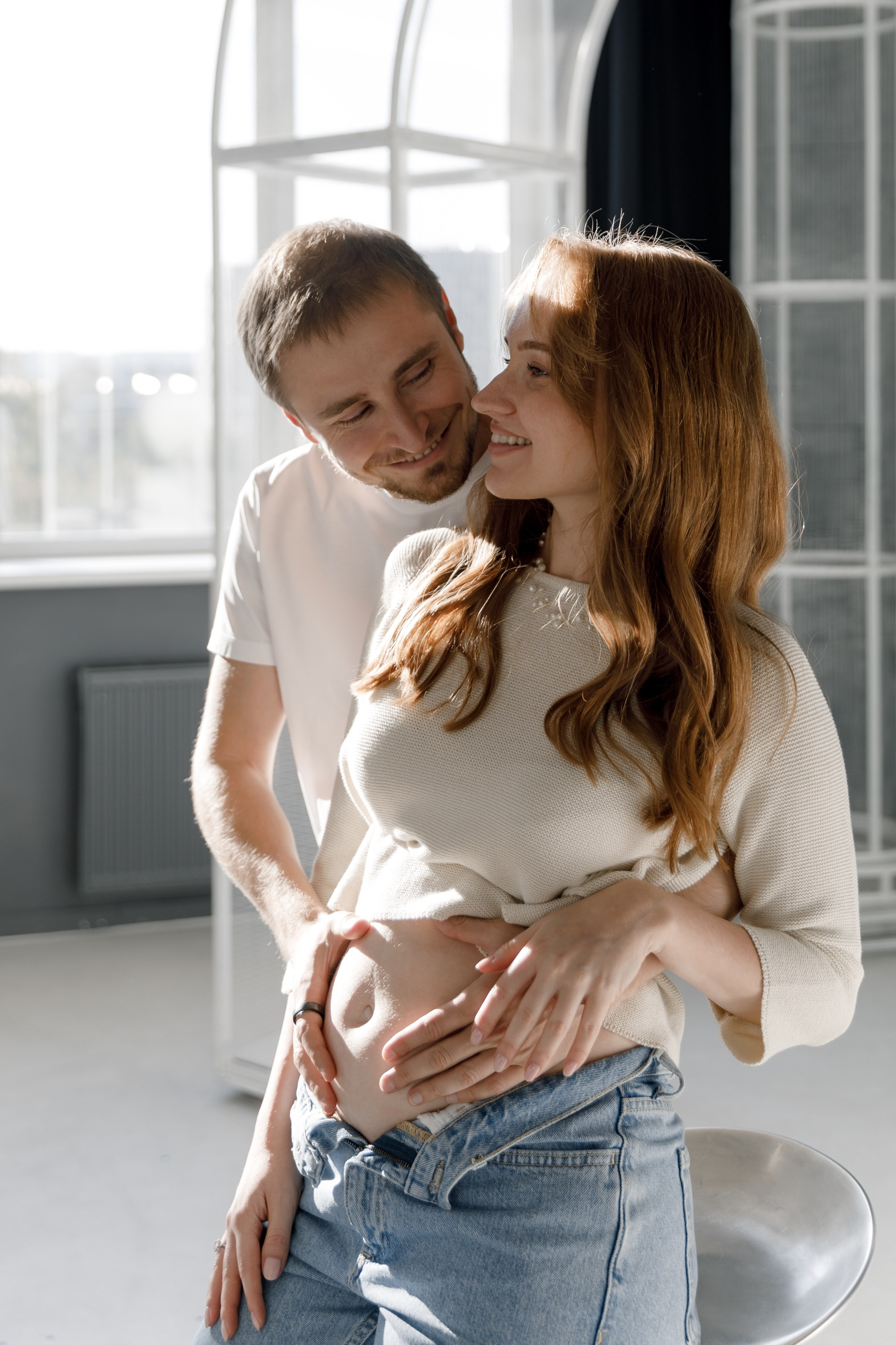 Julia’s pregnancy. Destination wedding photographer Mary Korenchuk