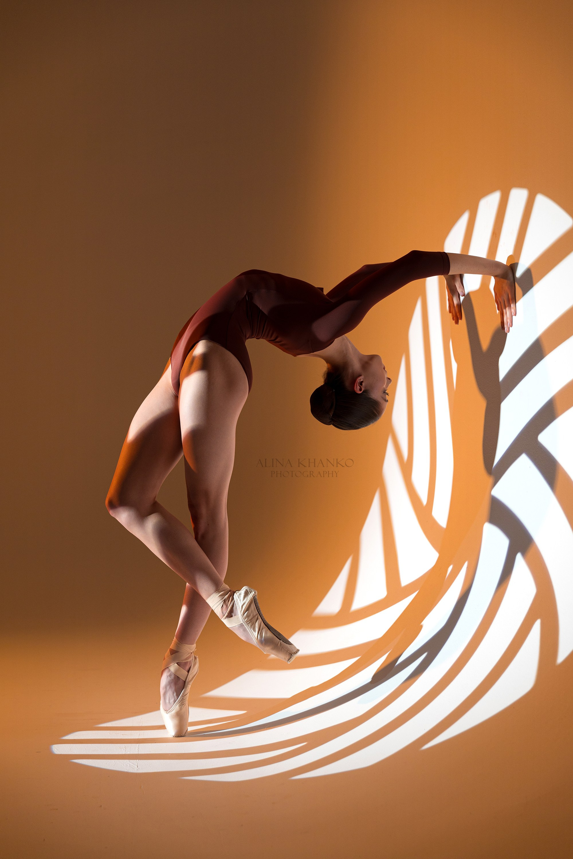Балетная съёмка на белой циклораме и фонах. Балетный фотограф Алина Ханько — Душа Балета