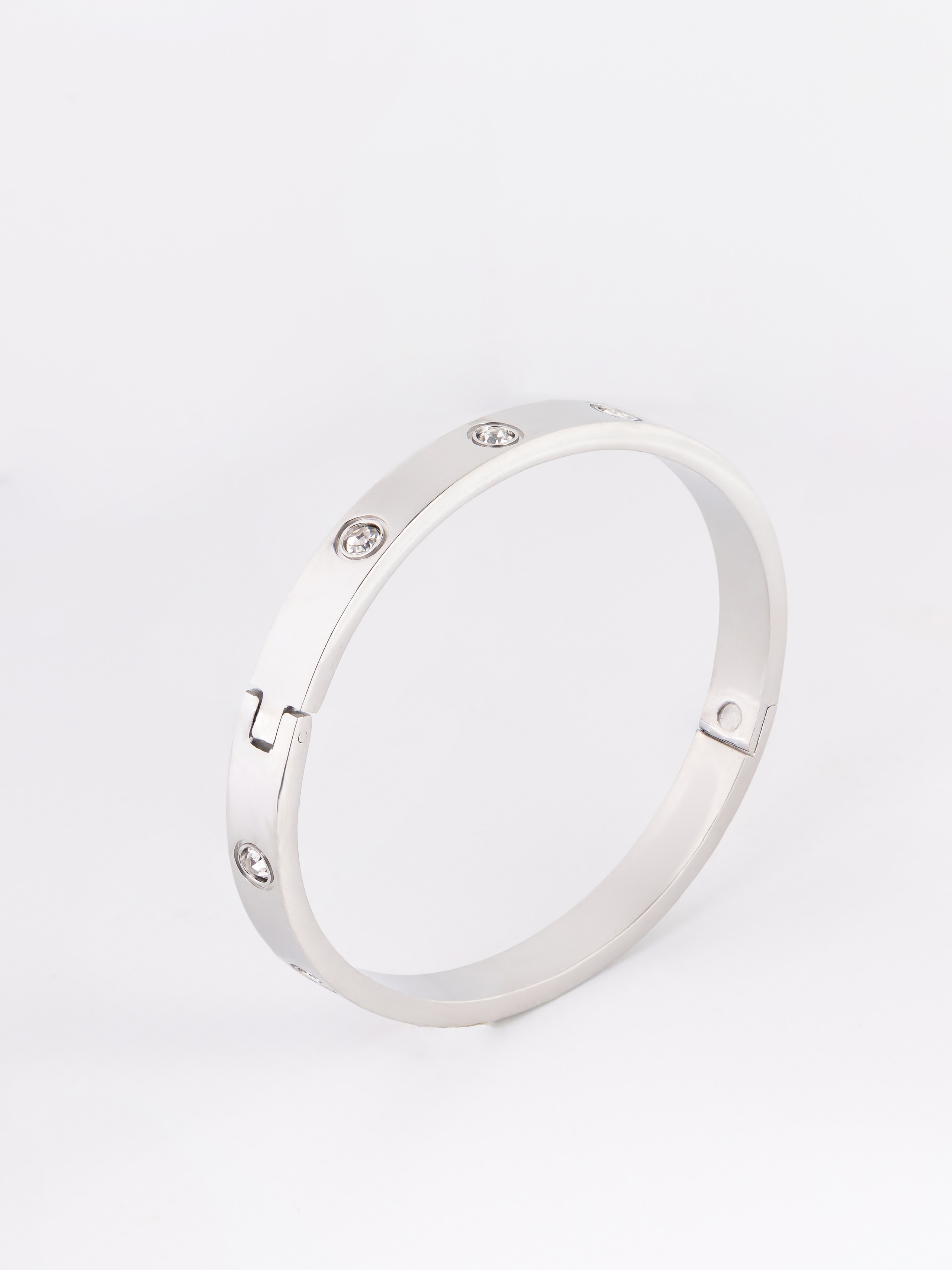 Ювелирка и бижутерия. Предметный фотограф в Санкт-Петербурге Елена Хлебосолова