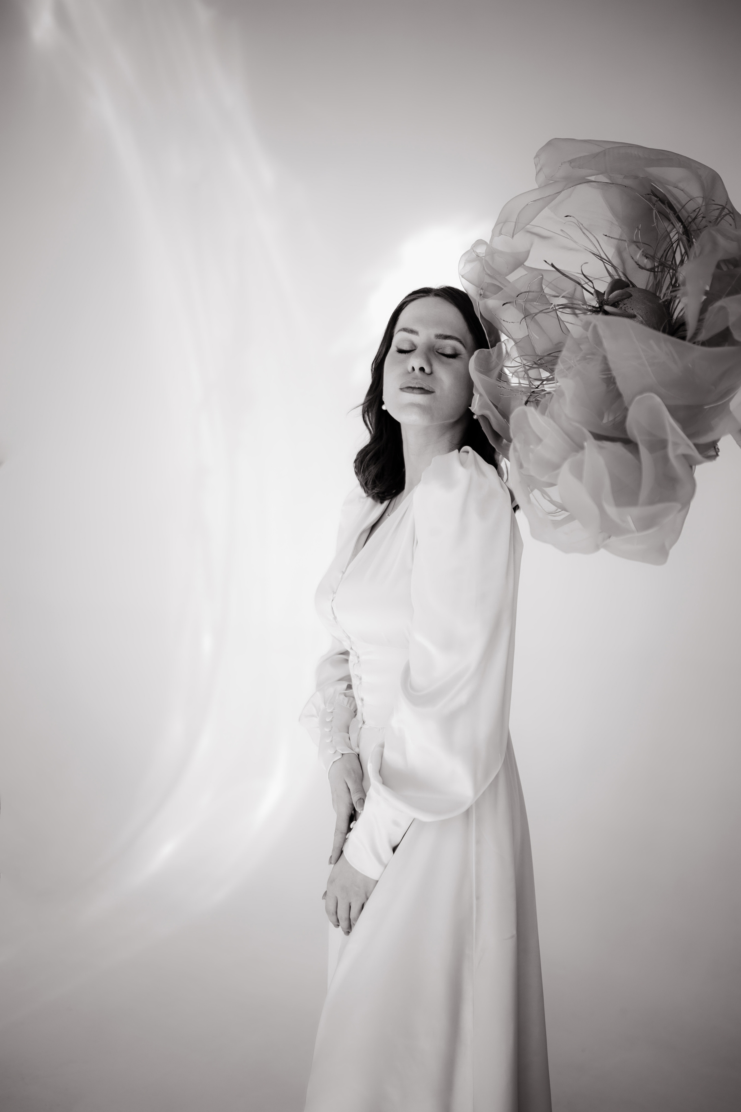 Гармония и красота: женственная фотосессия в светлых тонах. Свадебный фотограф Константинова Елена
