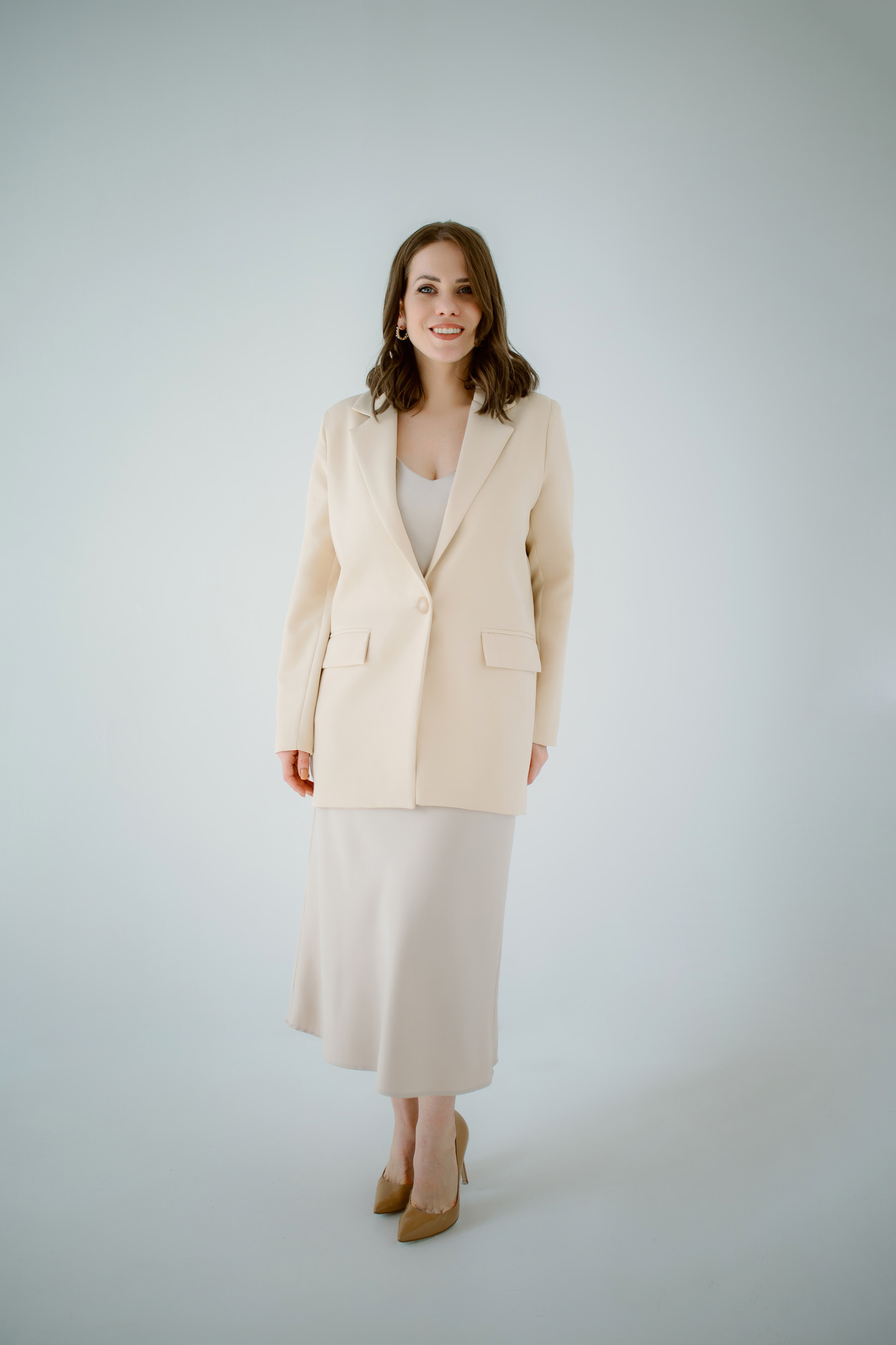 Гармония и красота: женственная фотосессия в светлых тонах. Свадебный фотограф Константинова Елена