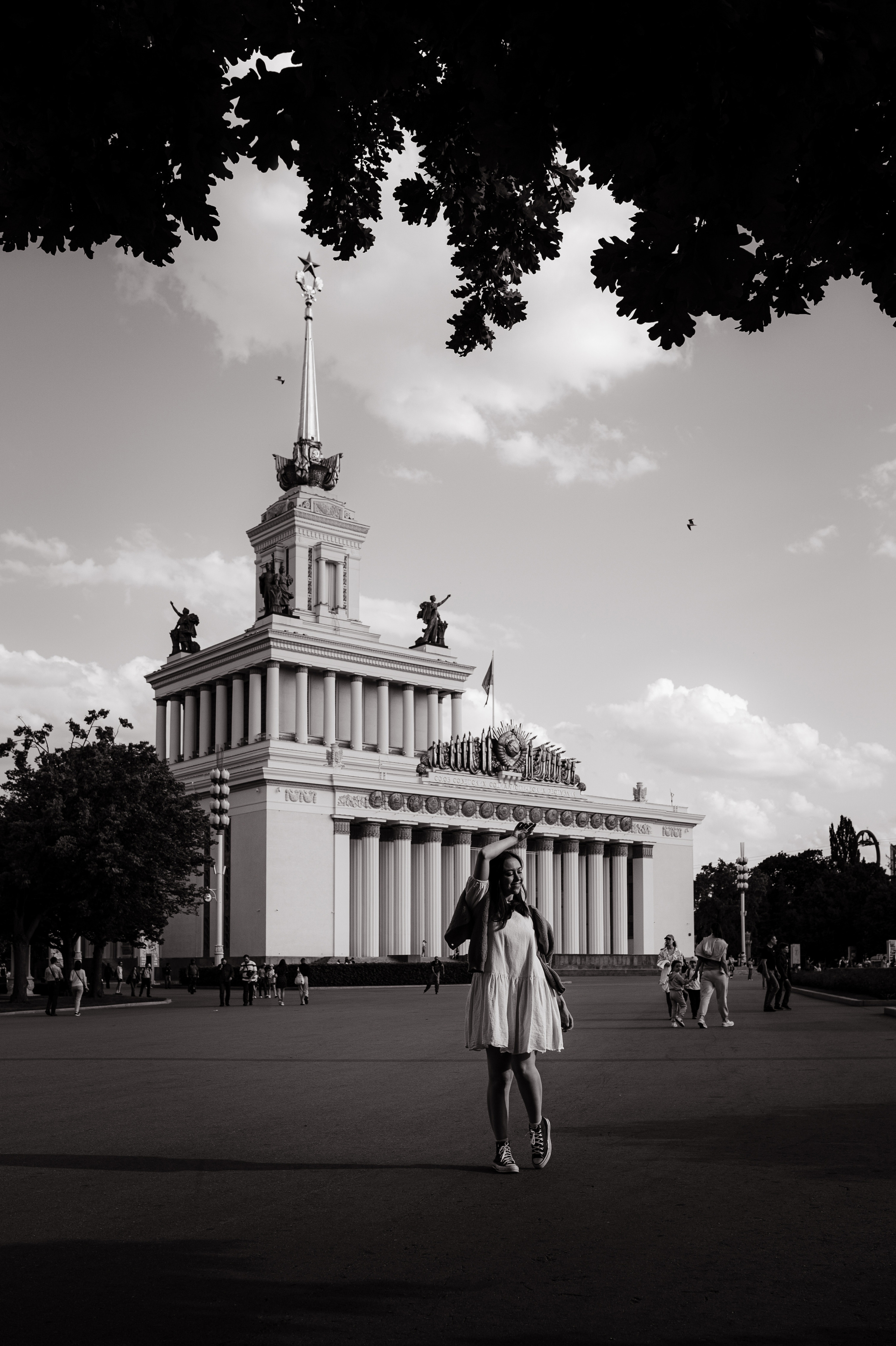 Городские зарисовки рядом с ВДНХ. Мск. Свадебный фотограф Константинова Елена