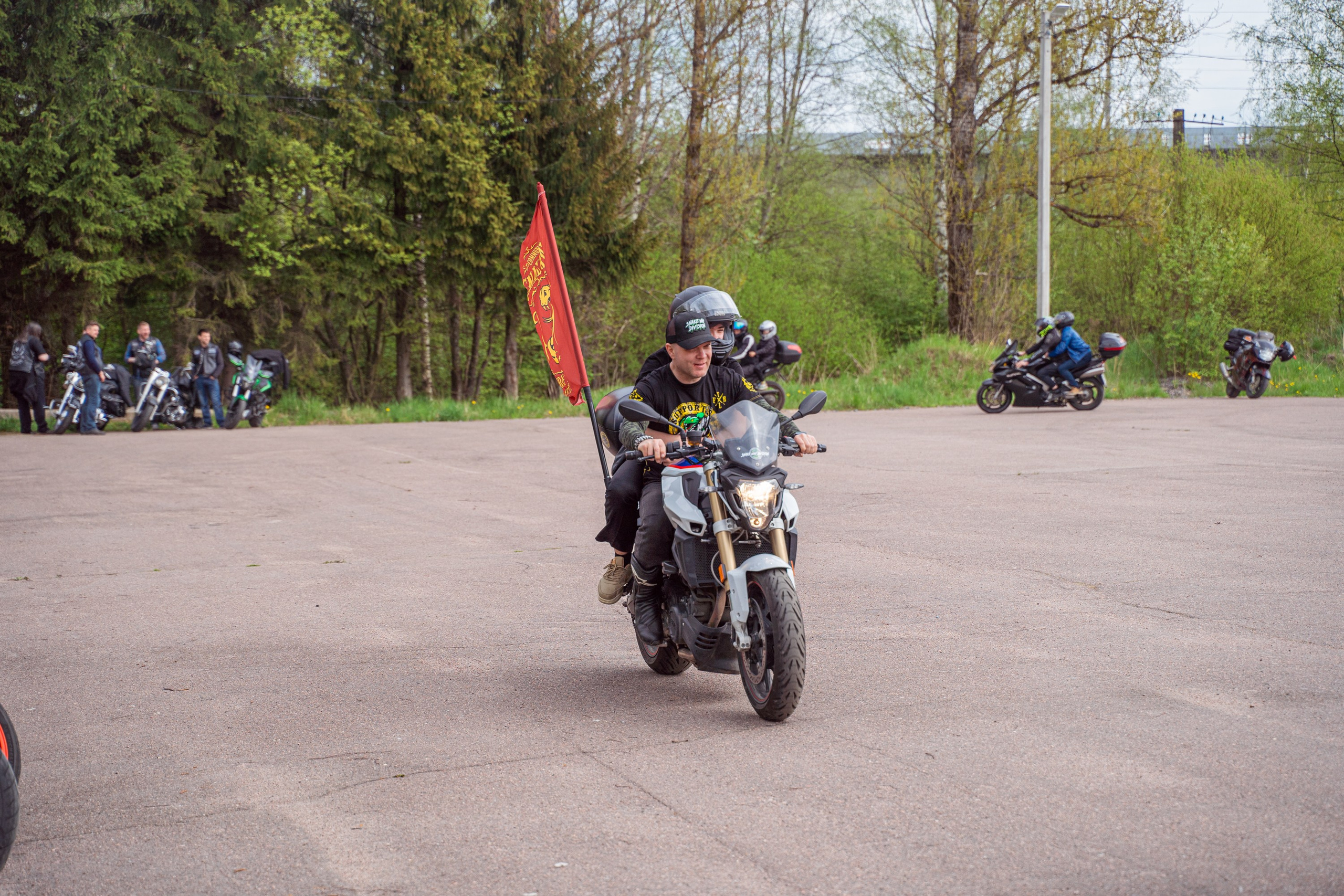 Мотоциклы —репортажная фотосъемка в Санкт-Петербурге. Свадебный, семейный, портретный, репортажный фотограф в Санкт-Петербурге