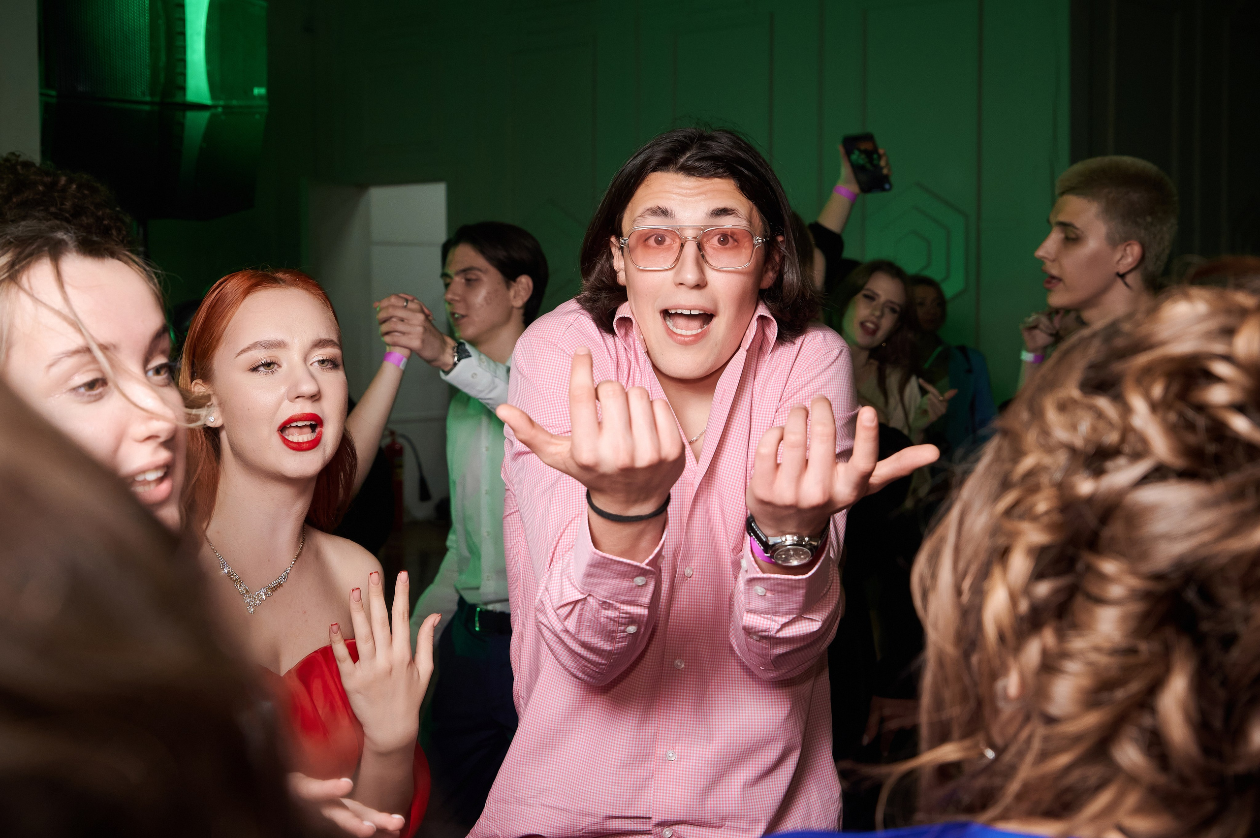 Школа. Выпускные 11 классы. Goganaft.ru — Репортажный фотограф в Москве Георгий Коненков