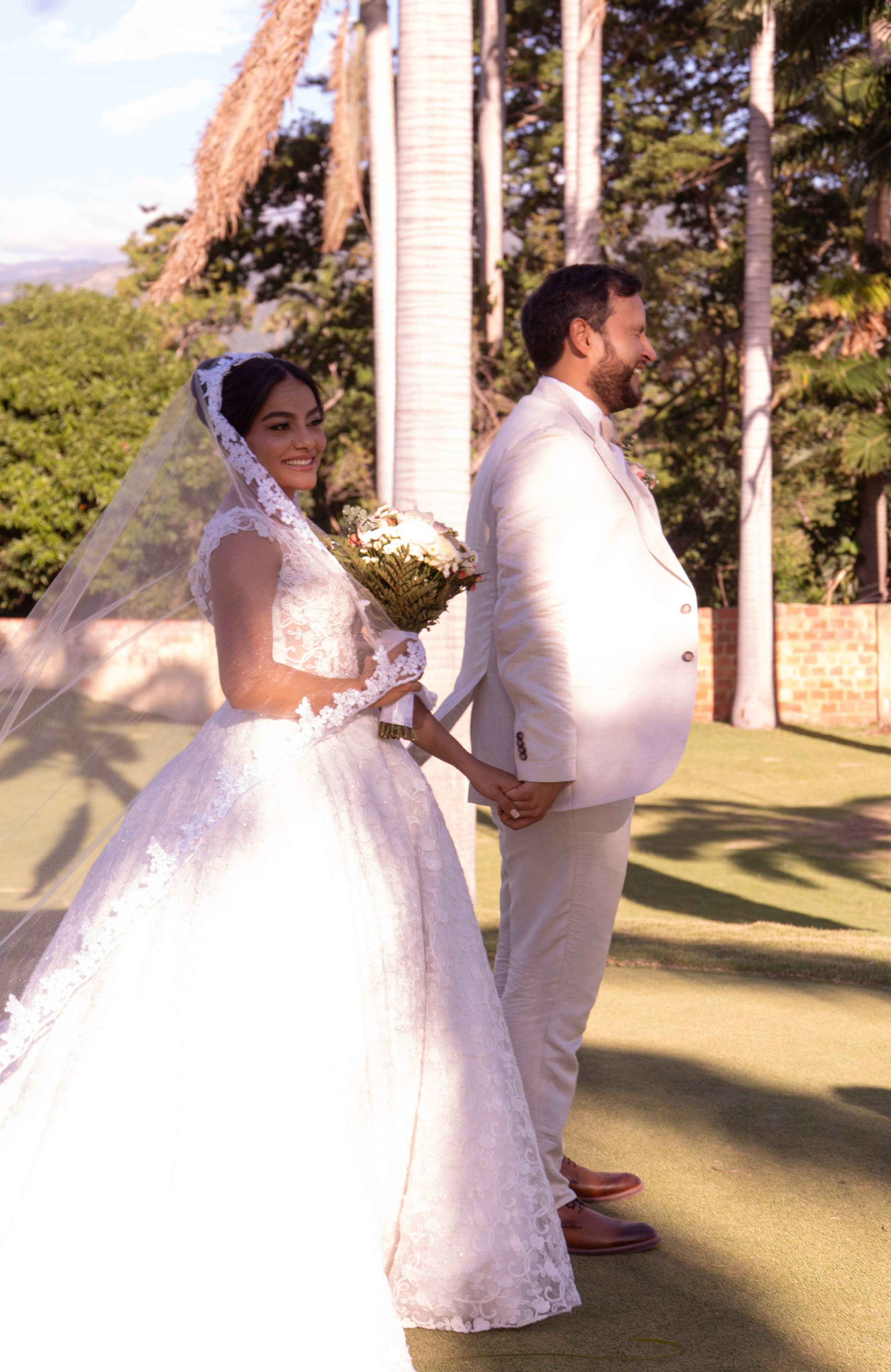 Carola & Gerson. Wedding Photographer in Barcelona and Medellin