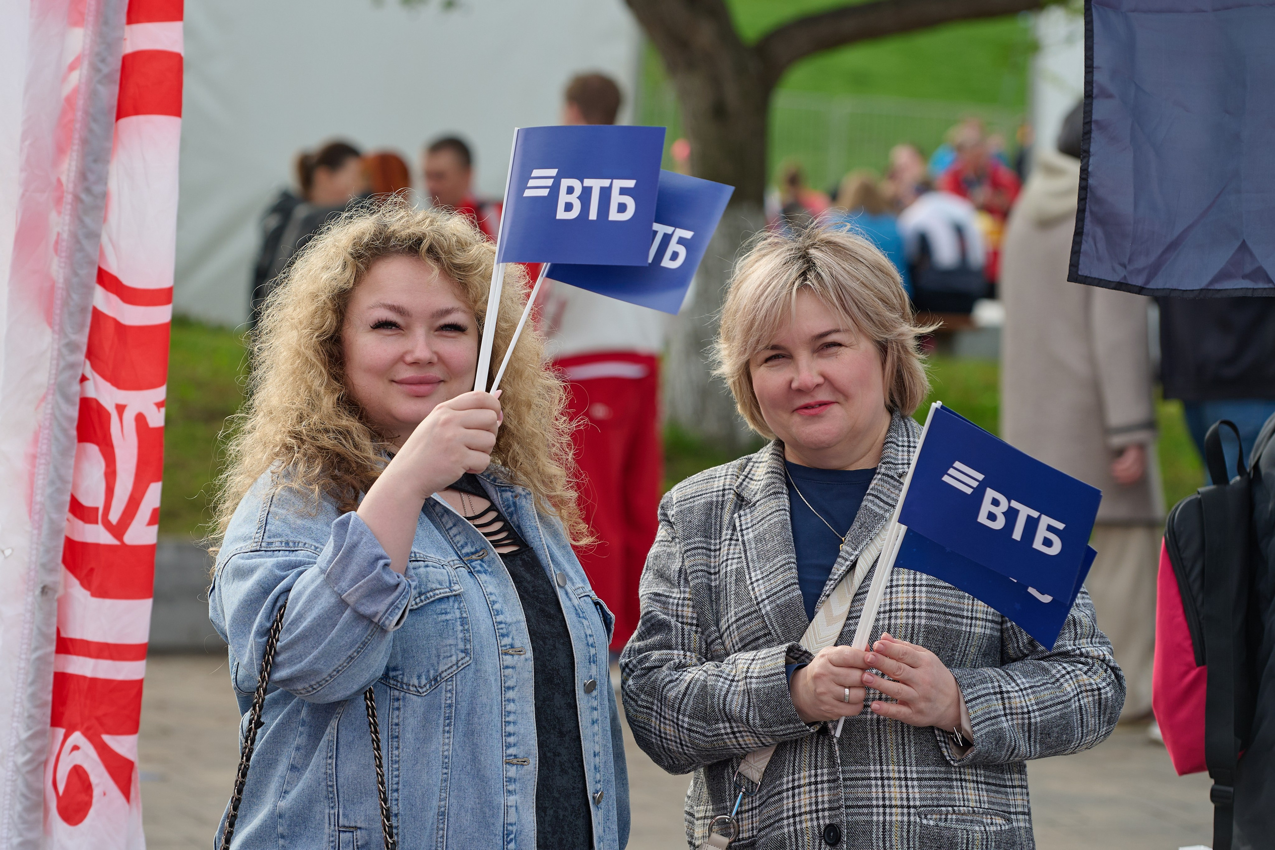 Самарский космический полумарафон 2026 (с командой ВТБ). Фотограф в Самаре