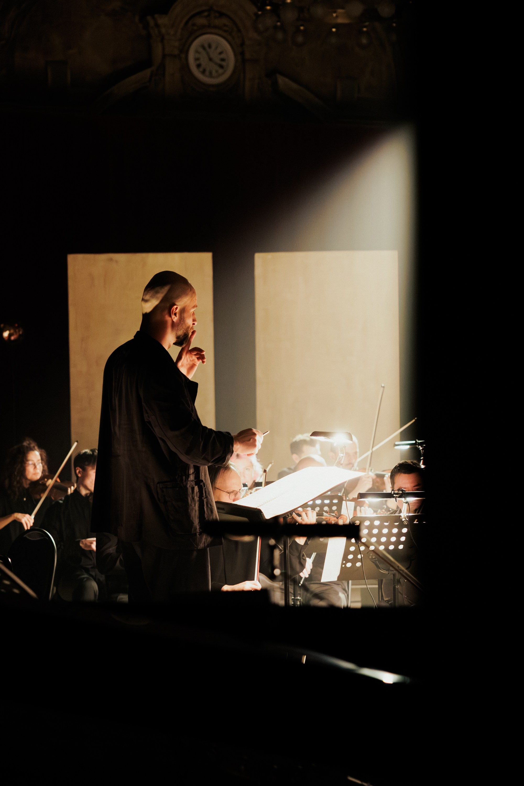 Концерт музыки композитора-резидента Алексея Ретинского «Dom Radio». Репортажный фотограф в Санкт-Петербурге Александр Паклин
