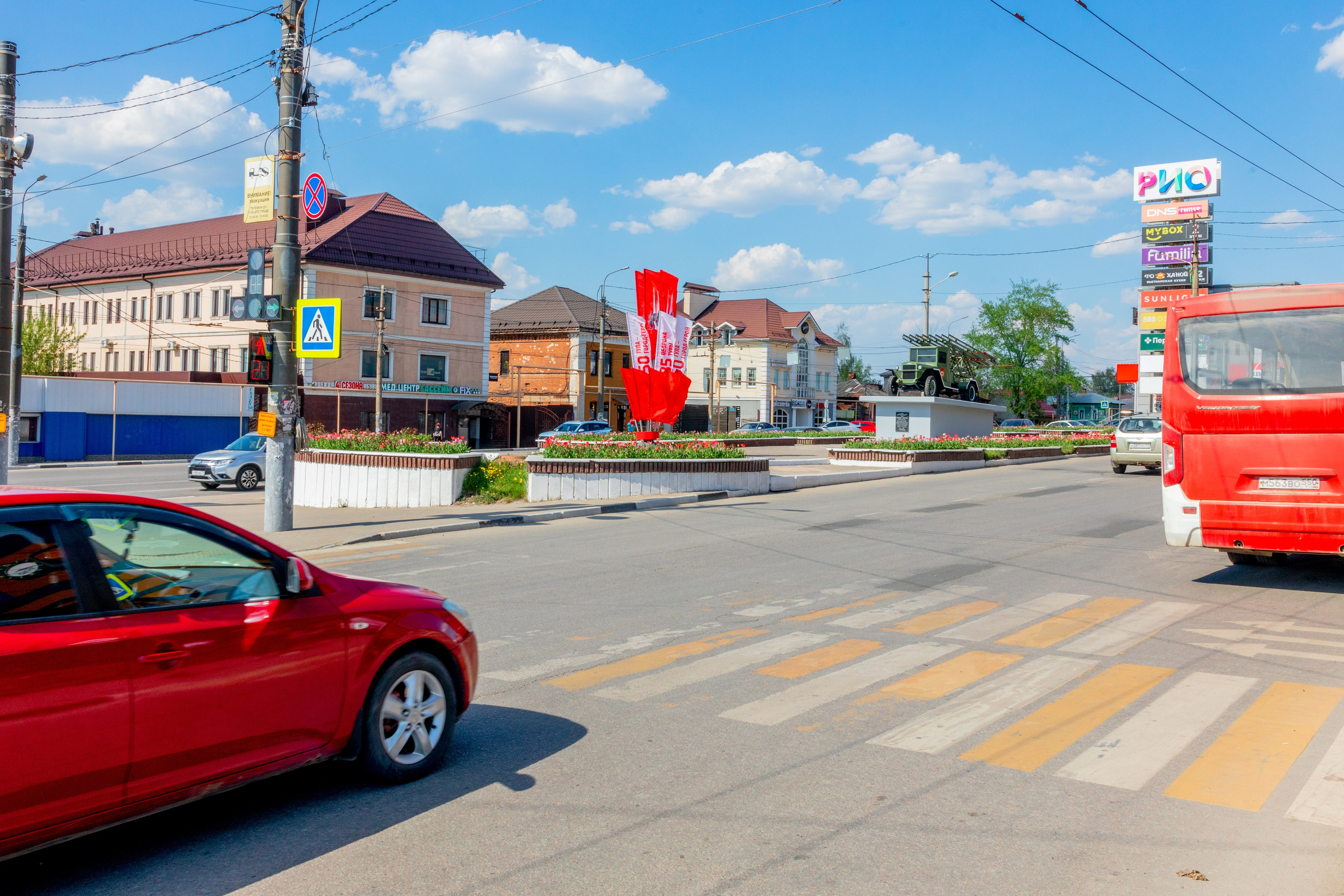 Памятник-мемориал БМ-13 «Катюша» в городе-Герое-Тула. Фотограф в Туле Крупский АнДРей. Фотостудия «КАДР71» в Туле