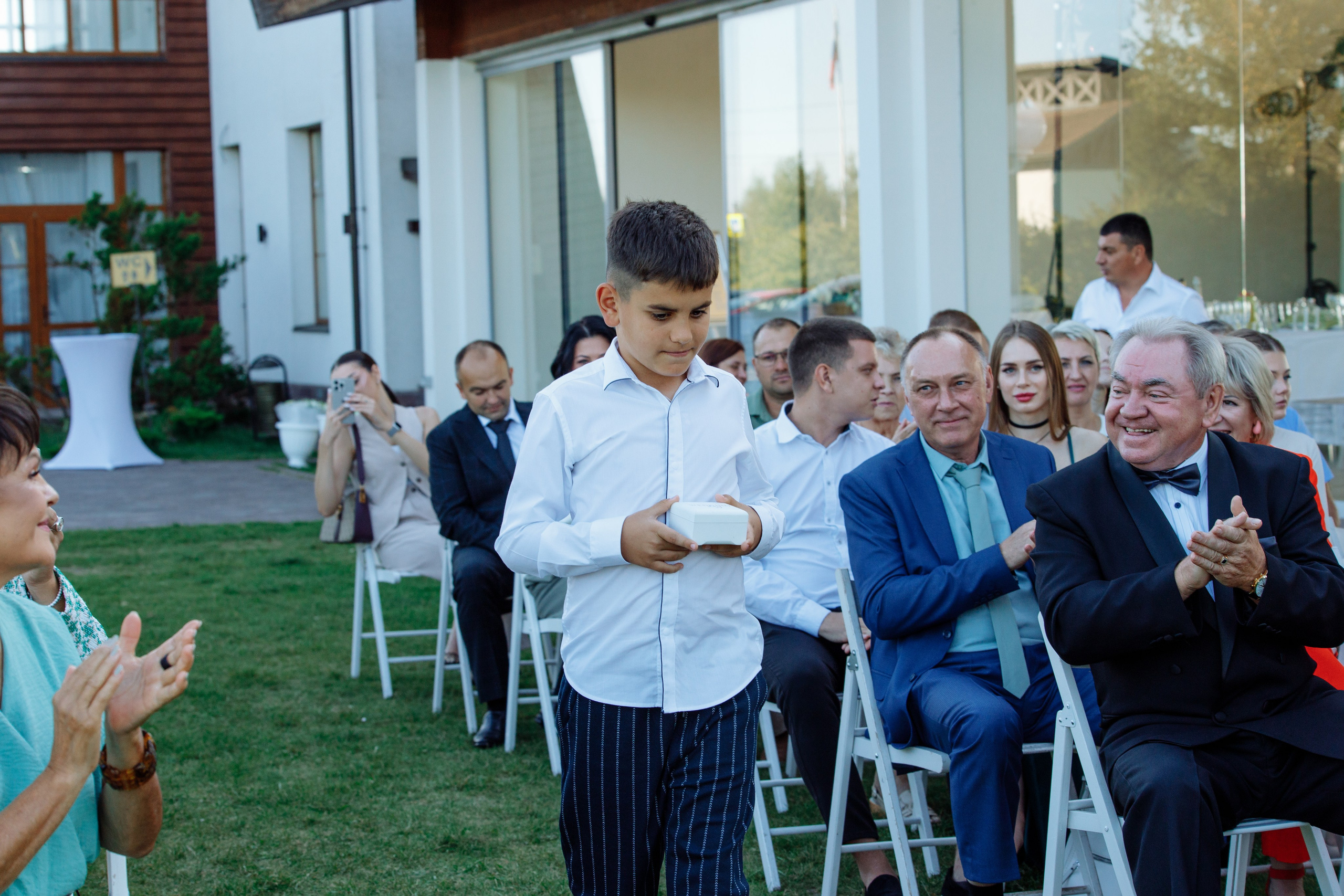 Выездная церемонию в гольф-клубе Сорочаны. Свадебный фотограф Кирилл Шустров