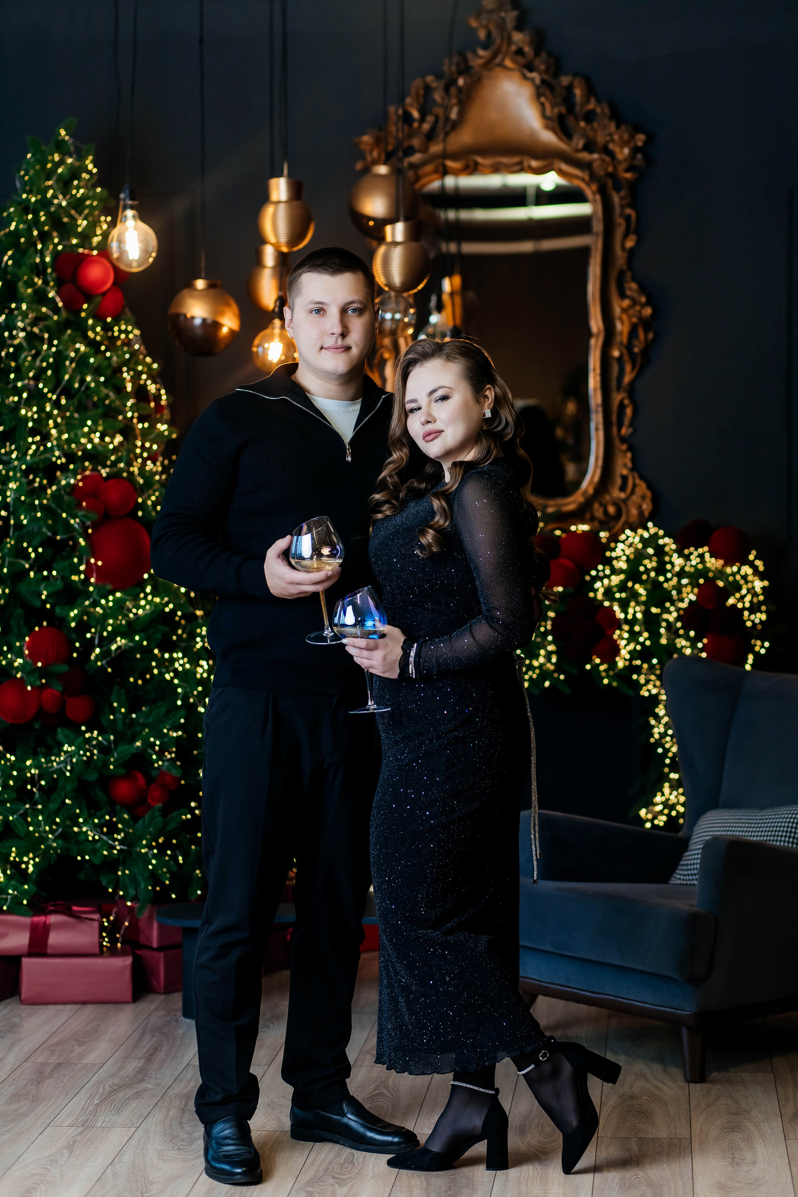 Мария и Вадим НГ 2026. Женский фотограф в Оренбурге Ирина Заводчикова