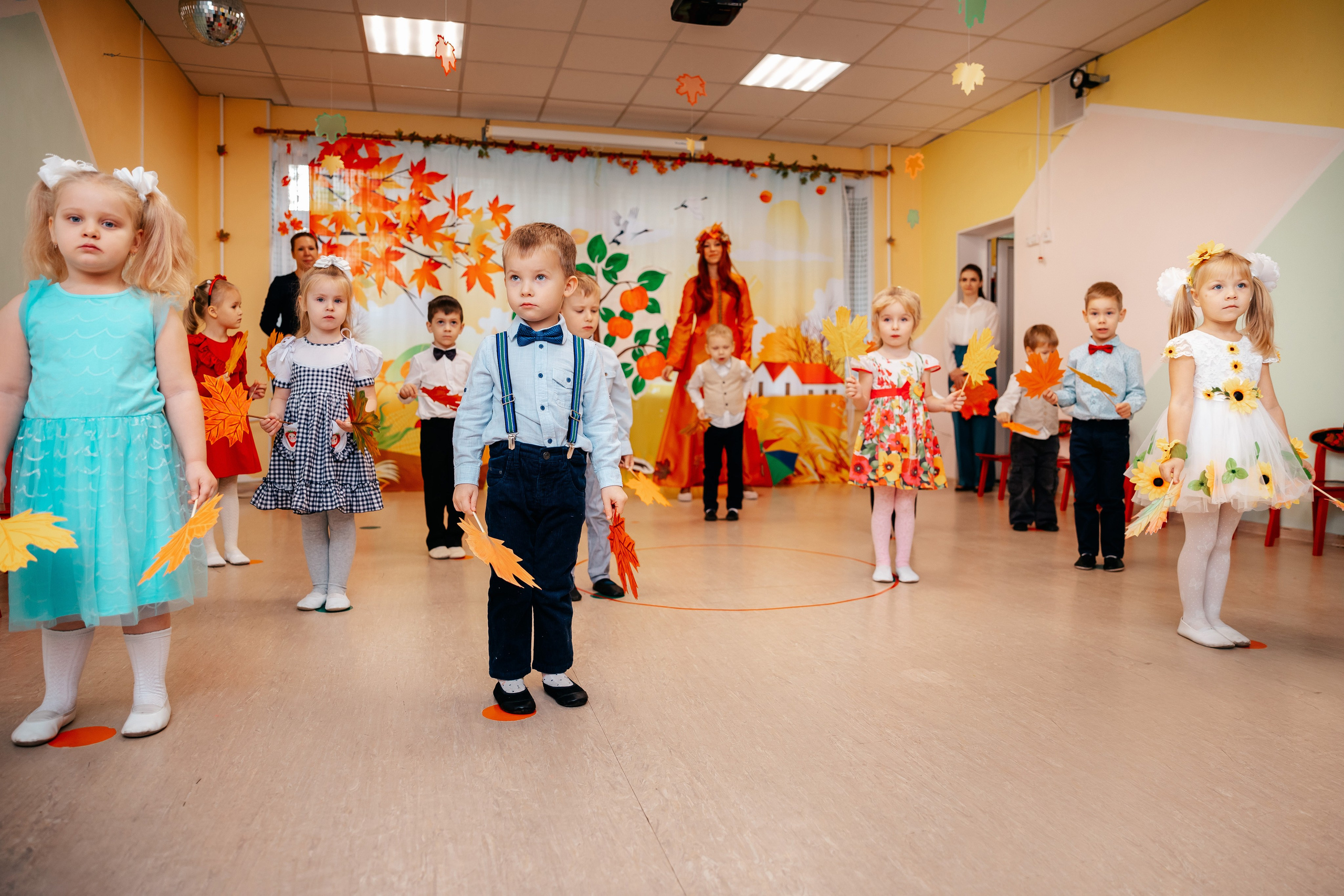 Утренник в средней группе. Семейный lifestyle фотограф в Санкт-Петербурге Людмила Пахомова