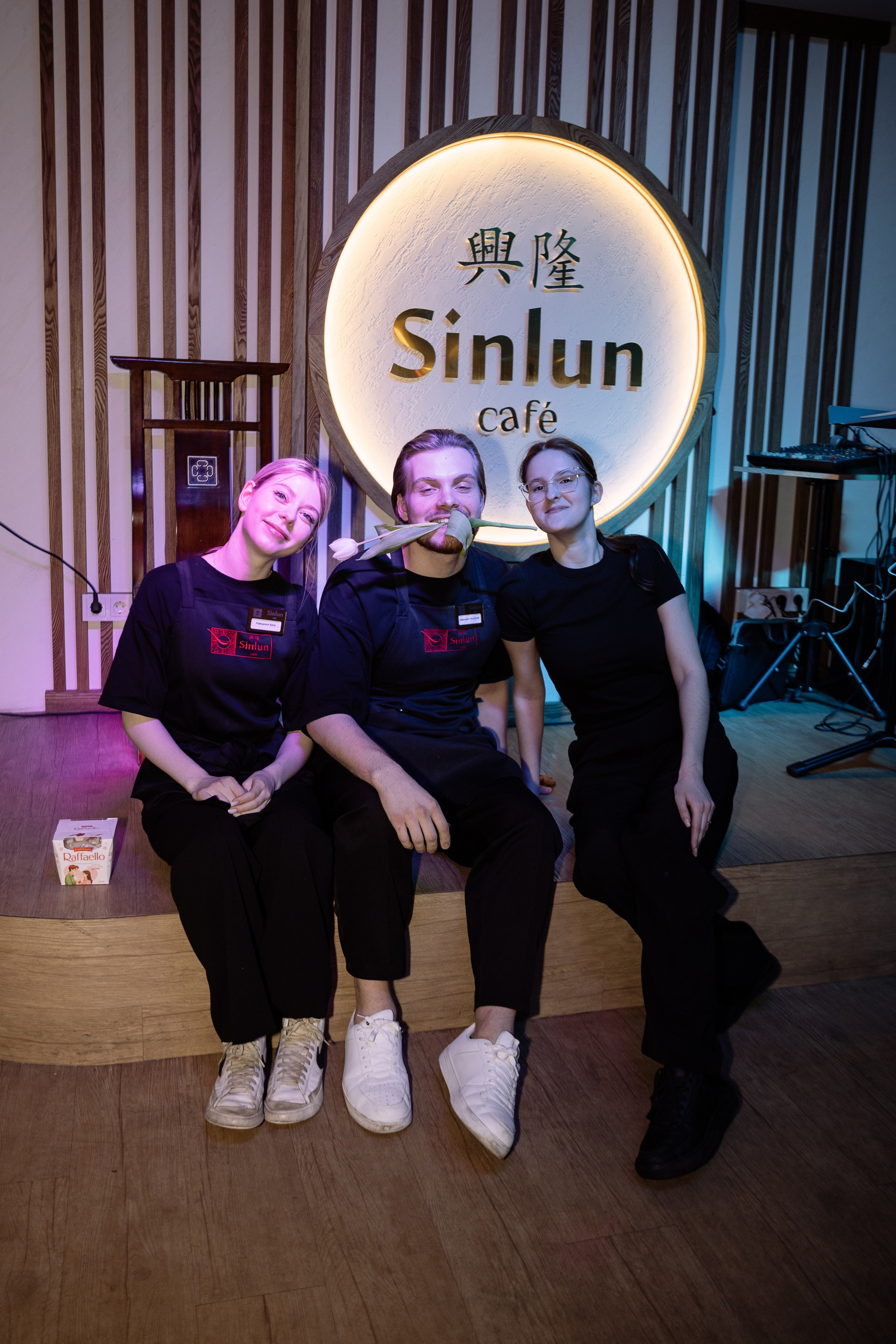 Вечеринка в кафе Sinlun. Фотограф Юлия Мальцева