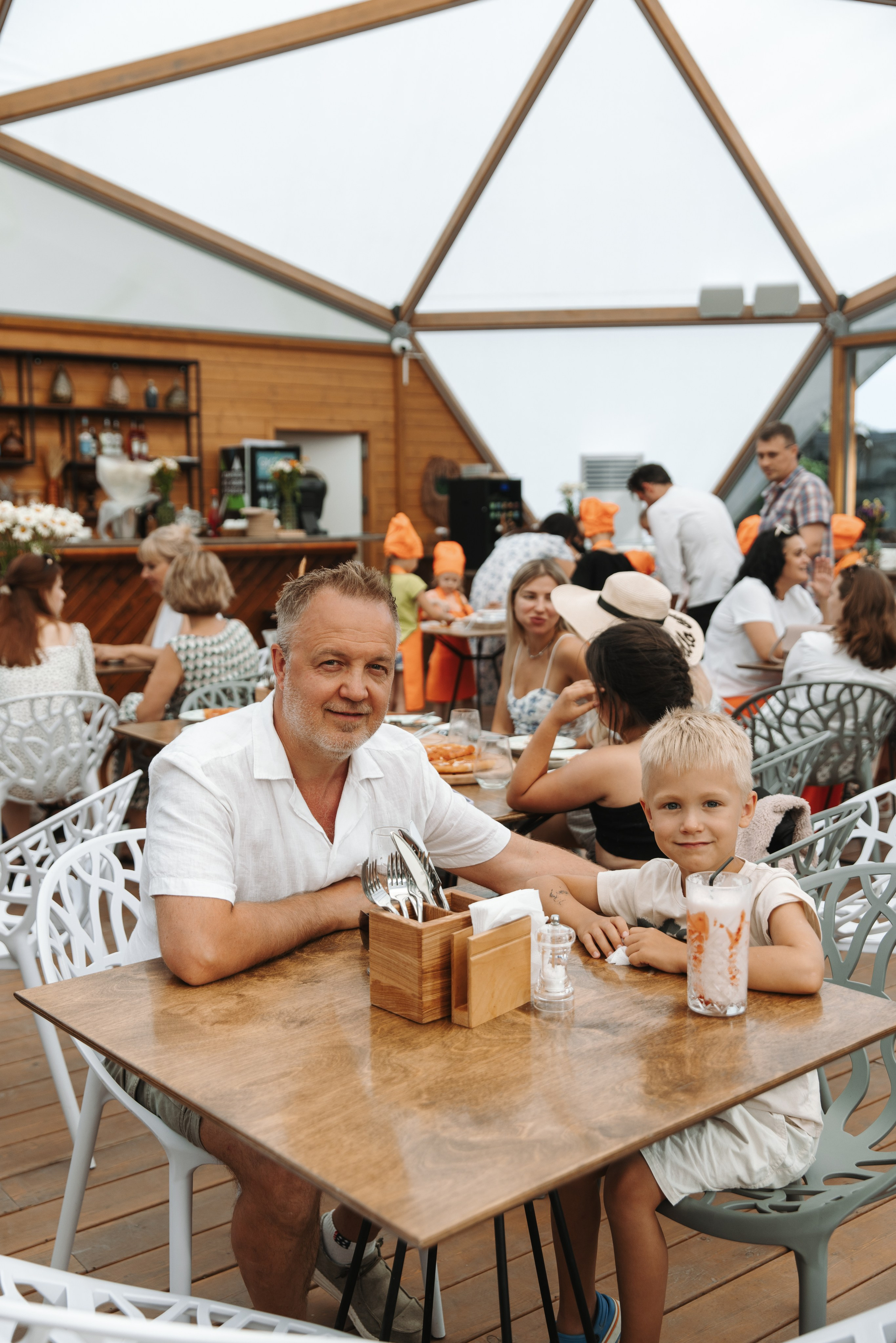 Ocean Hotel. Фотограф на Юге России