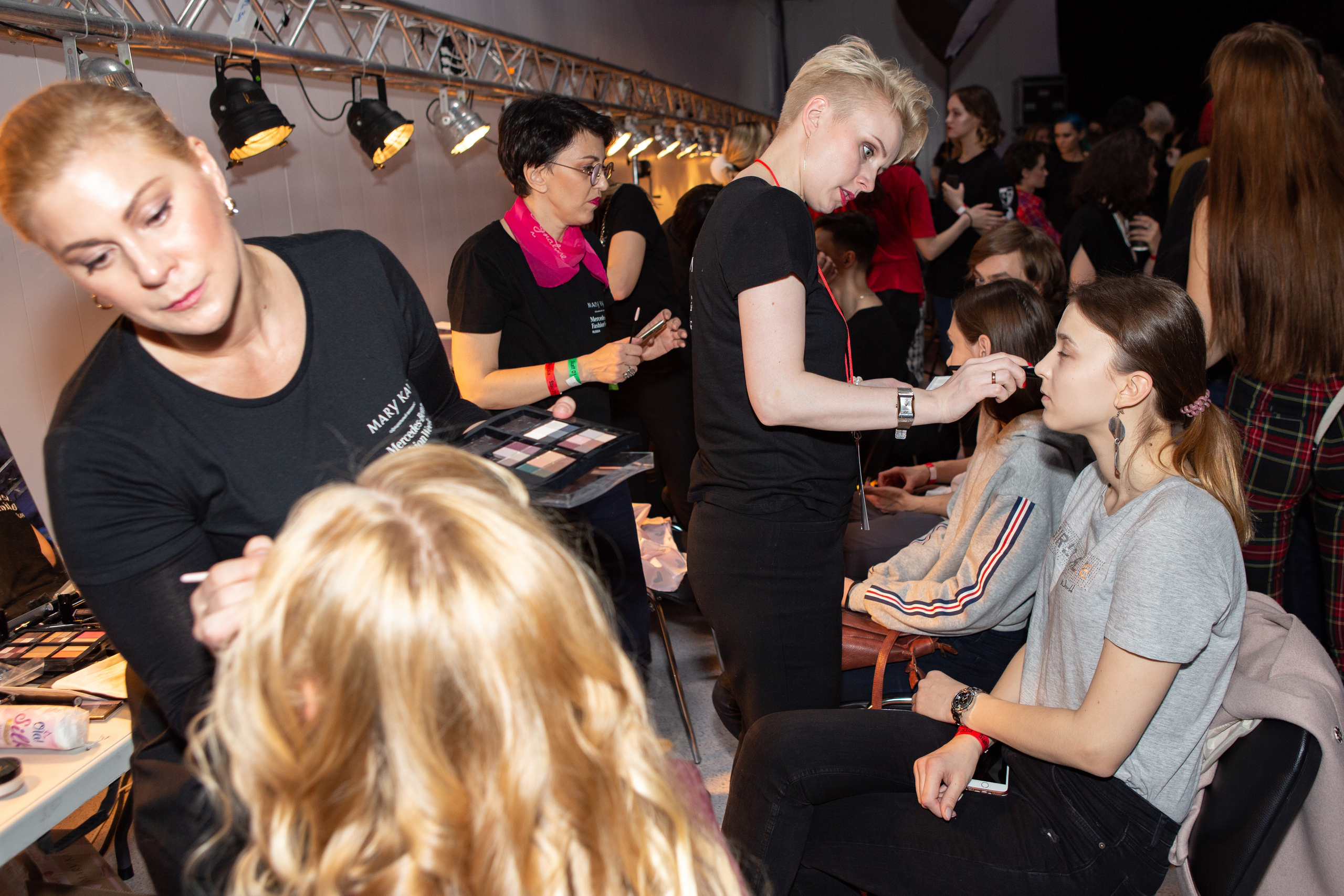 Репортаж с показа мод. Филатова Мария репортажный и портретный фотограф в Санкт-Петербурге