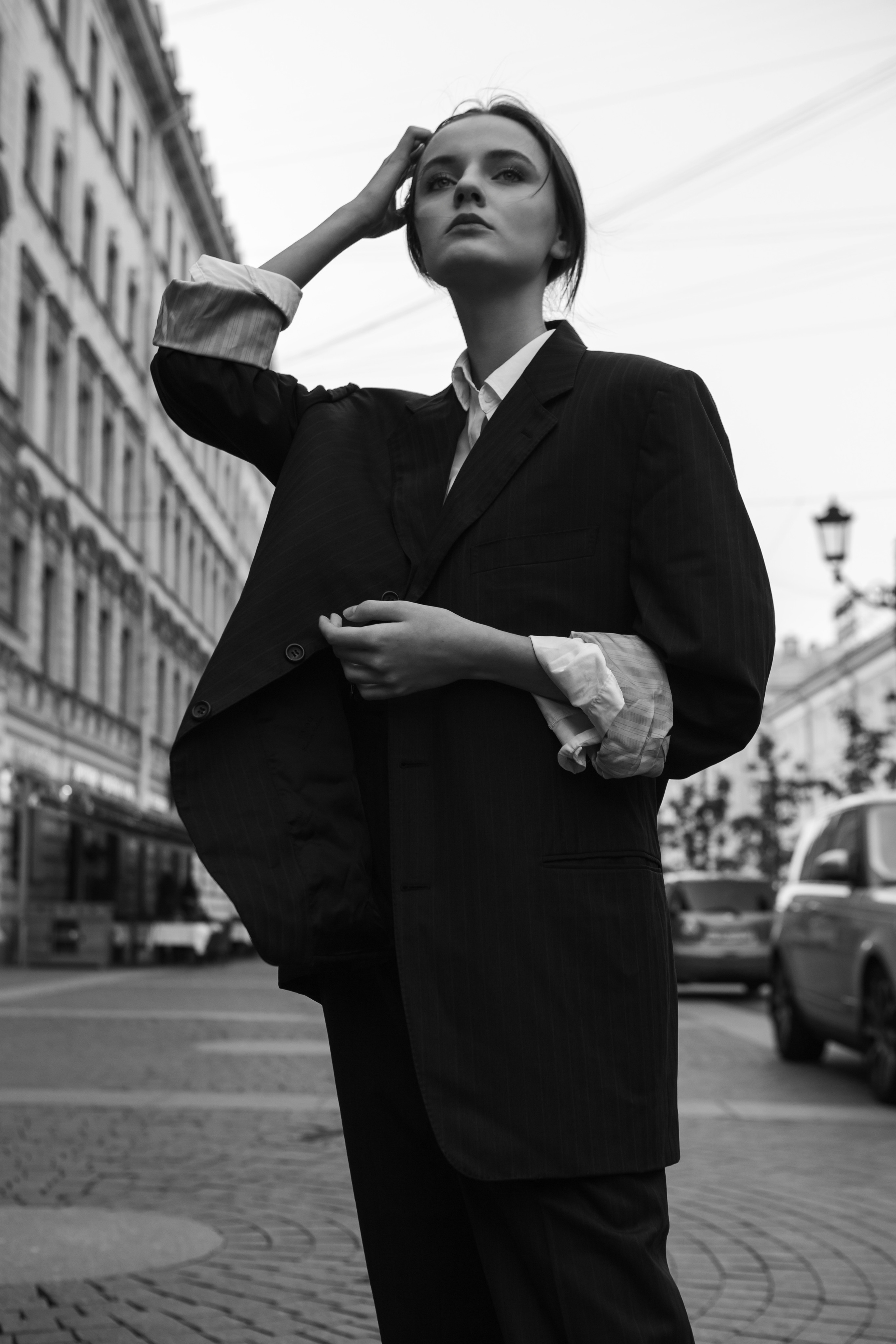 Фотосессия на улице в красивой одежде. Филатова Мария репортажный и портретный фотограф в Санкт-Петербурге