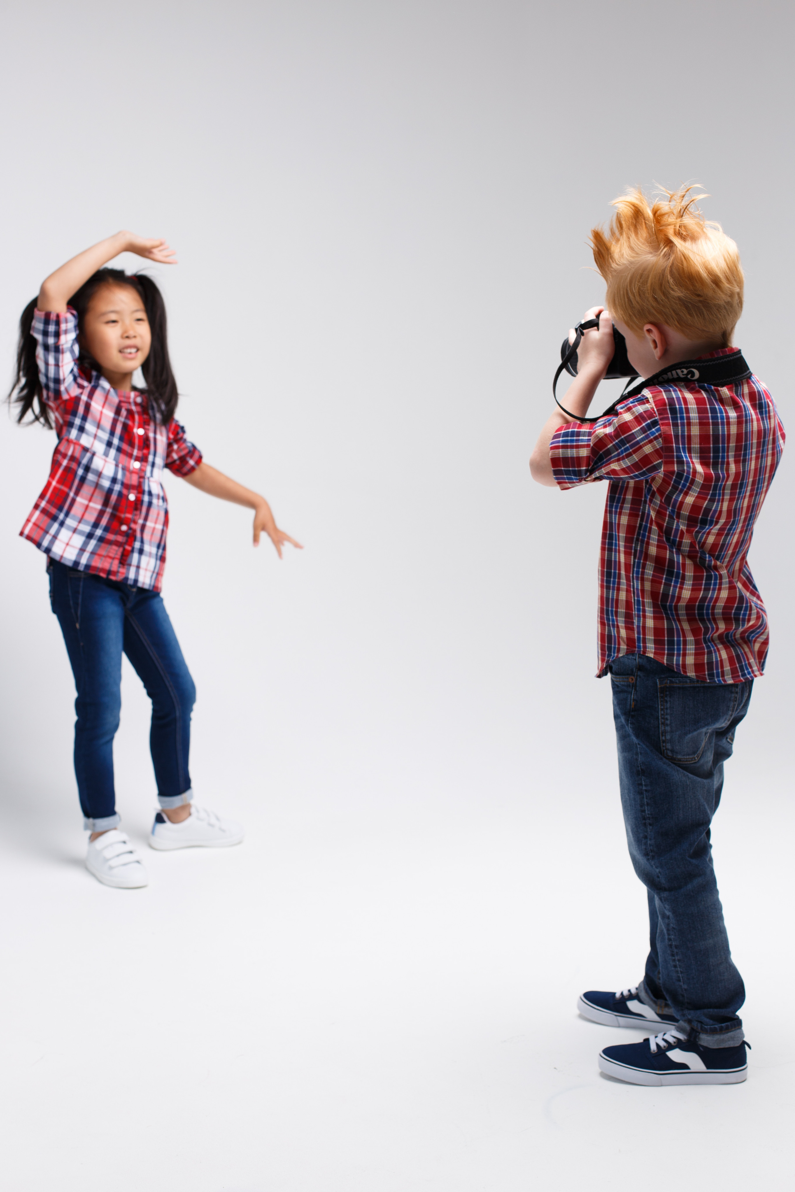 Съёмка детской одежды в студии в Санкт-Петербурге. Филатова Мария репортажный и портретный фотограф в Санкт-Петербурге