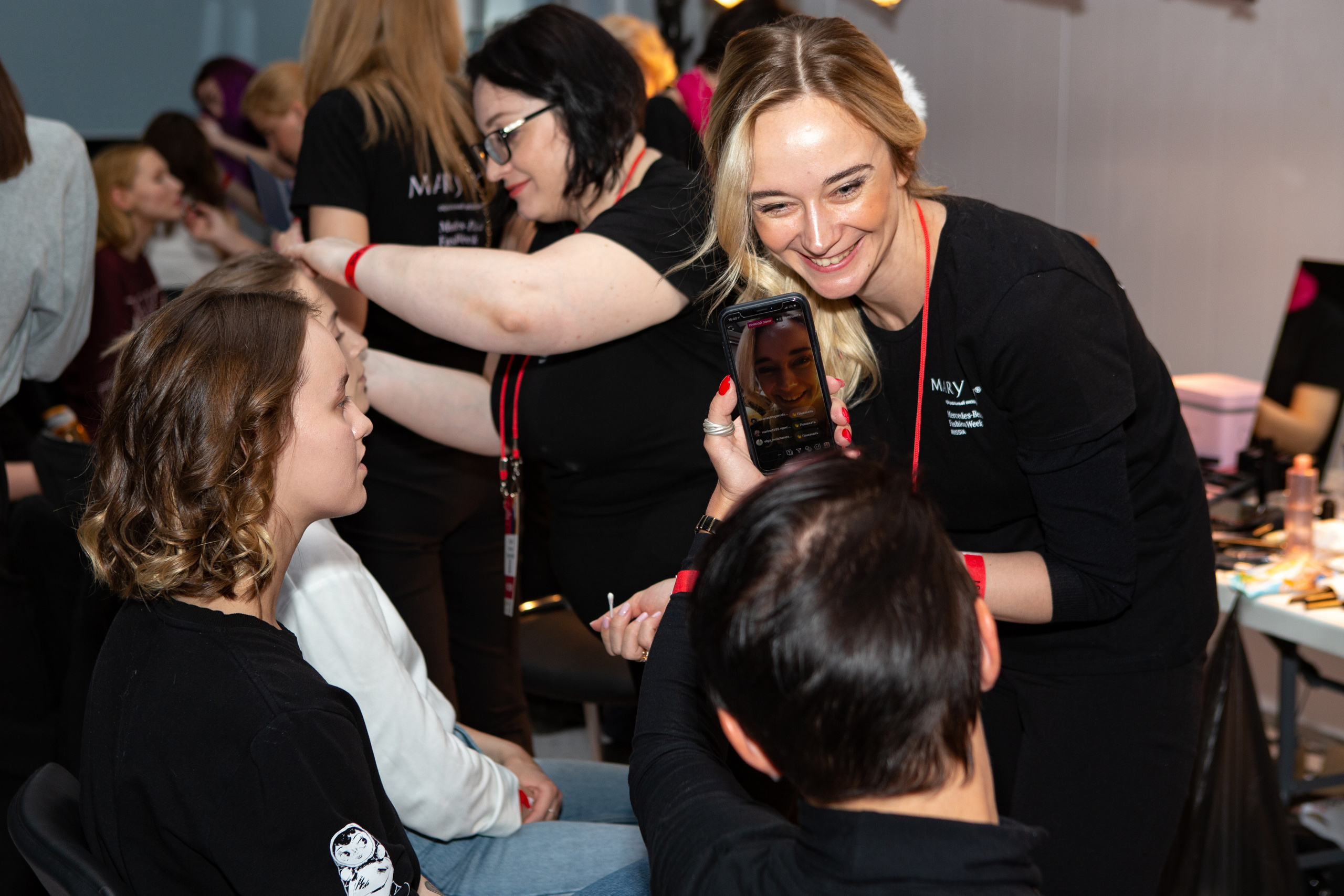 Репортаж с показа мод. Филатова Мария репортажный и портретный фотограф в Санкт-Петербурге