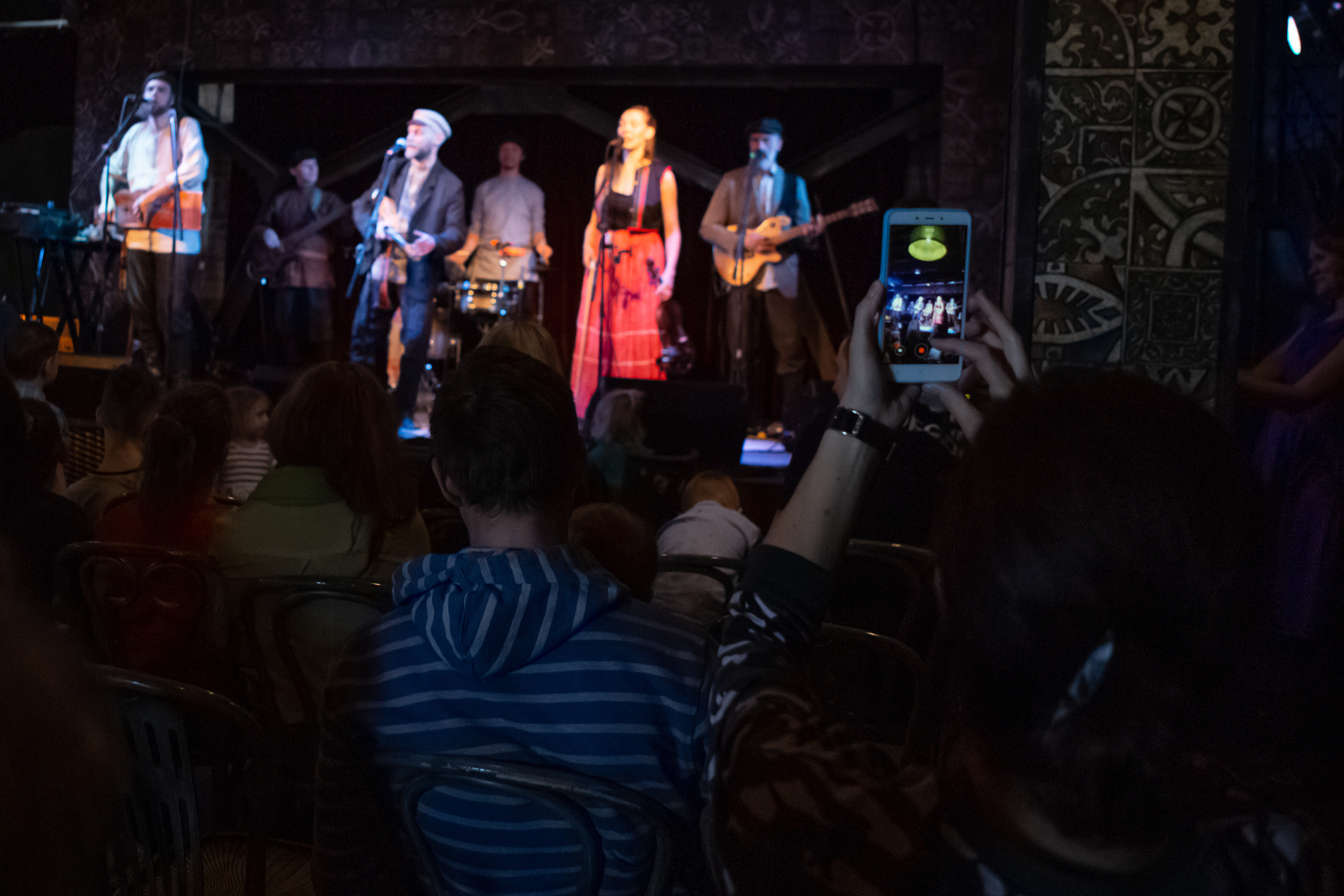 Фотосъёмка концерта музыкальной группы. Филатова Мария репортажный и портретный фотограф в Санкт-Петербурге