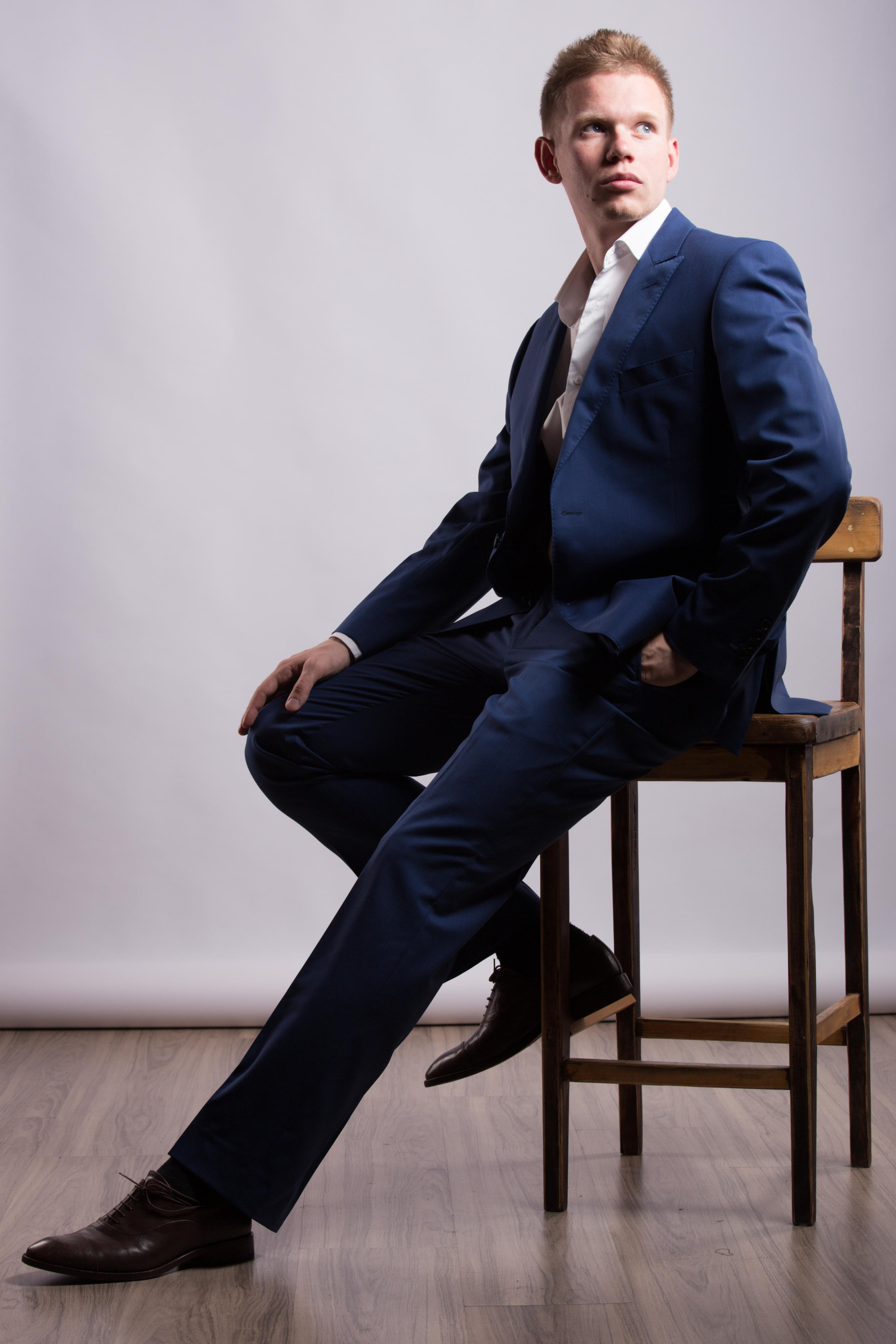 Фотосъёмка мужского портрета в студии. Филатова Мария репортажный и портретный фотограф в Санкт-Петербурге