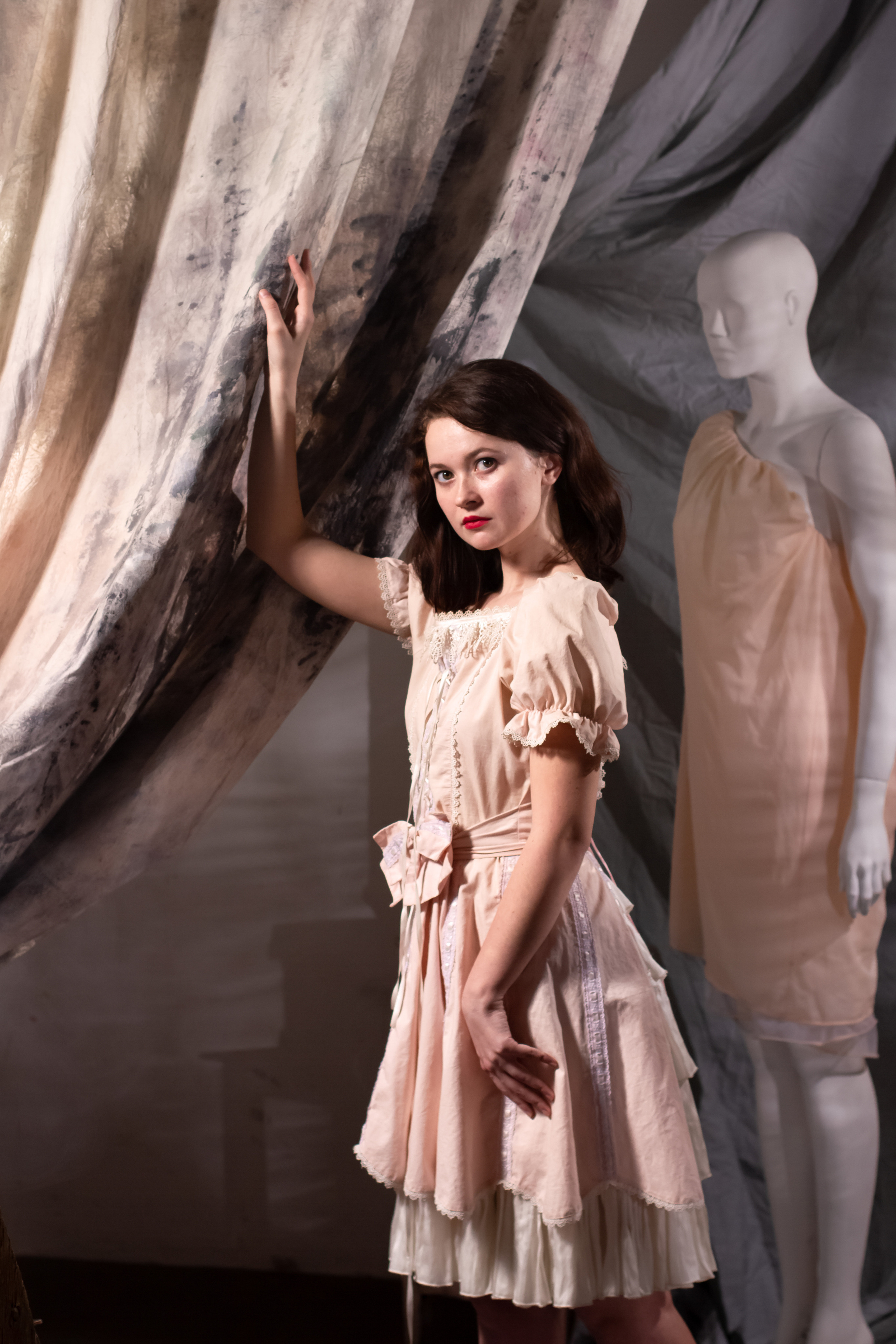 Постановочная съёмка с декорациями в студии в Санкт-Петербурге. Филатова Мария репортажный и портретный фотограф в Санкт-Петербурге