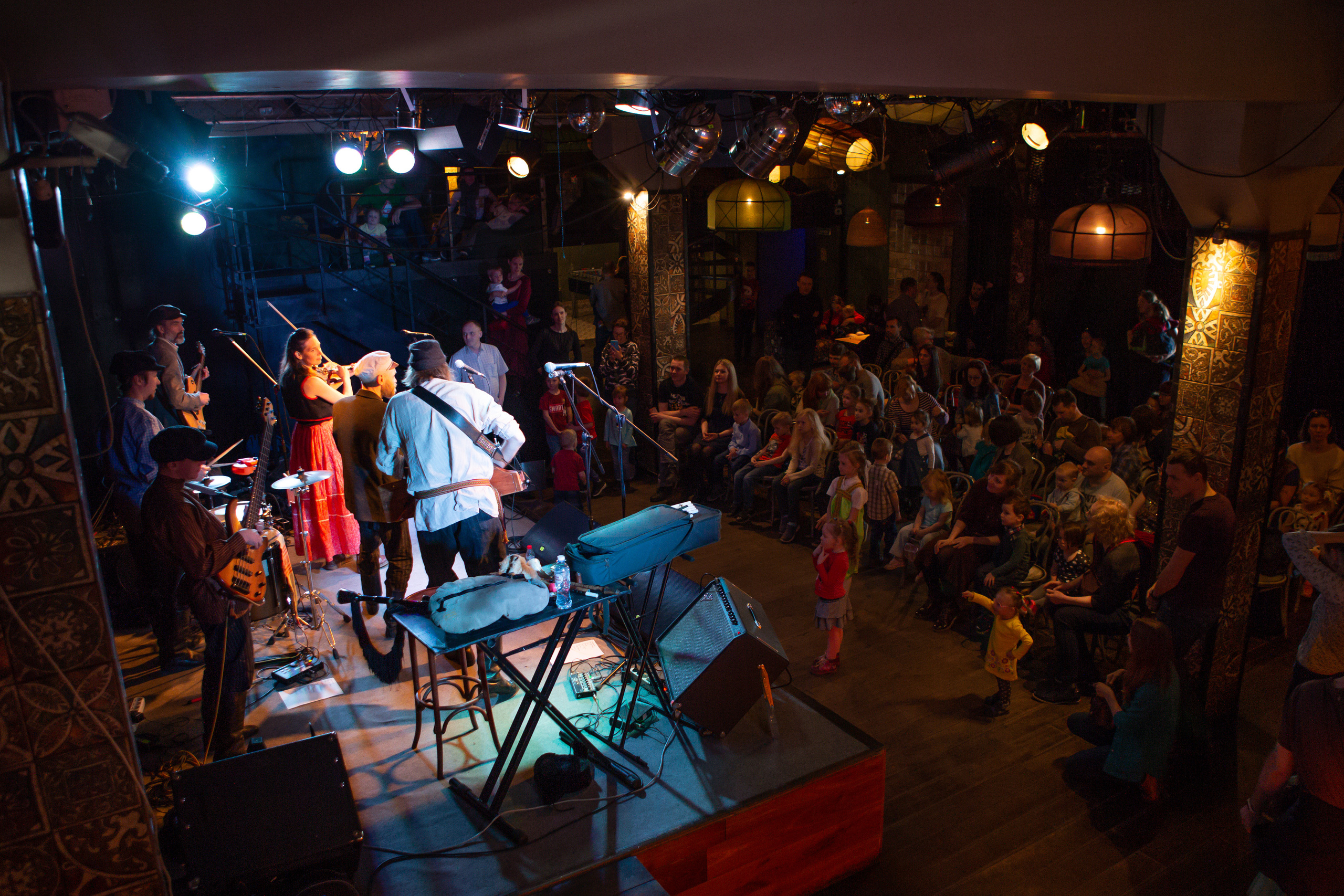 Фотосъёмка концерта музыкальной группы. Филатова Мария репортажный и портретный фотограф в Санкт-Петербурге