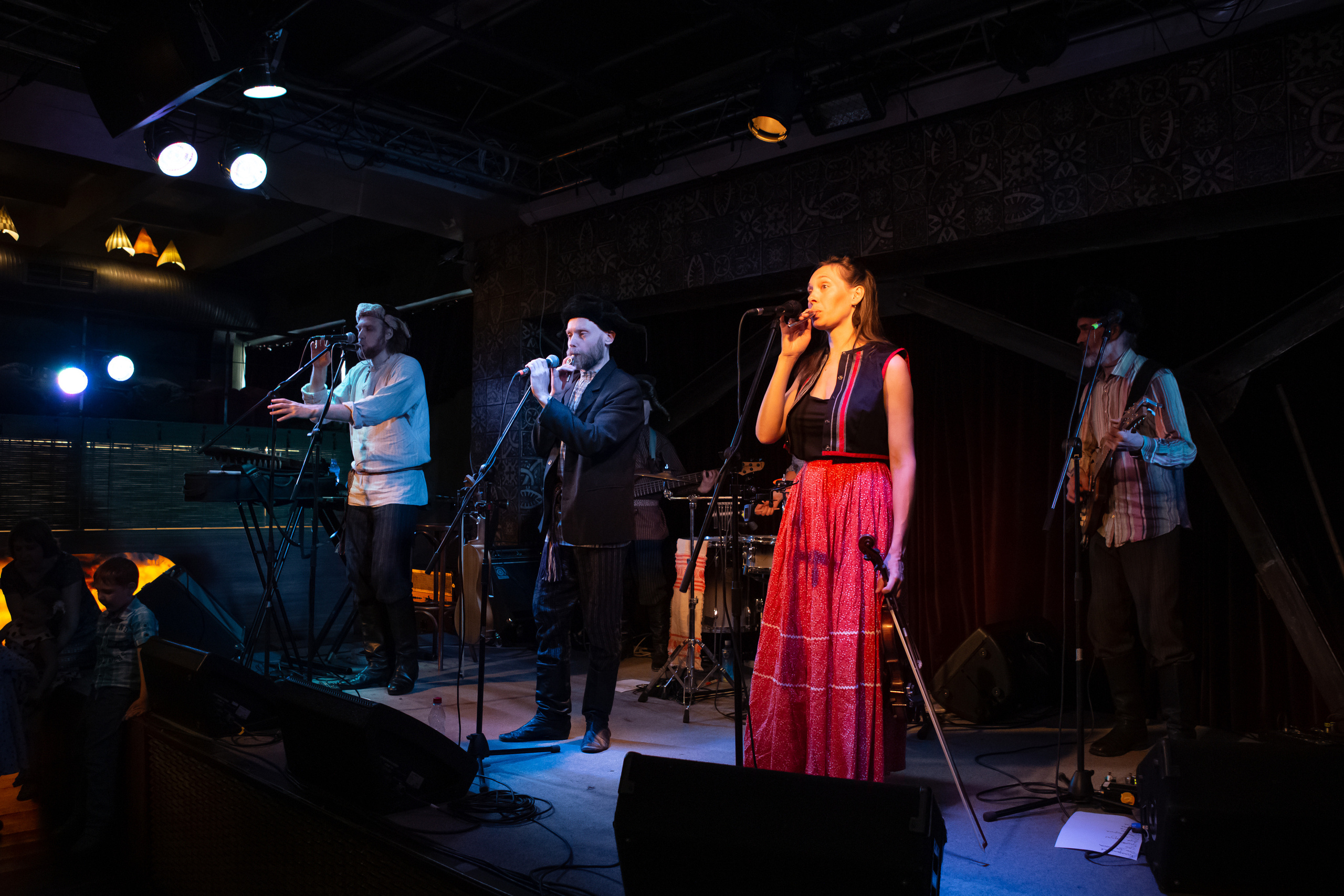 Фотосъёмка концерта музыкальной группы. Филатова Мария репортажный и портретный фотограф в Санкт-Петербурге