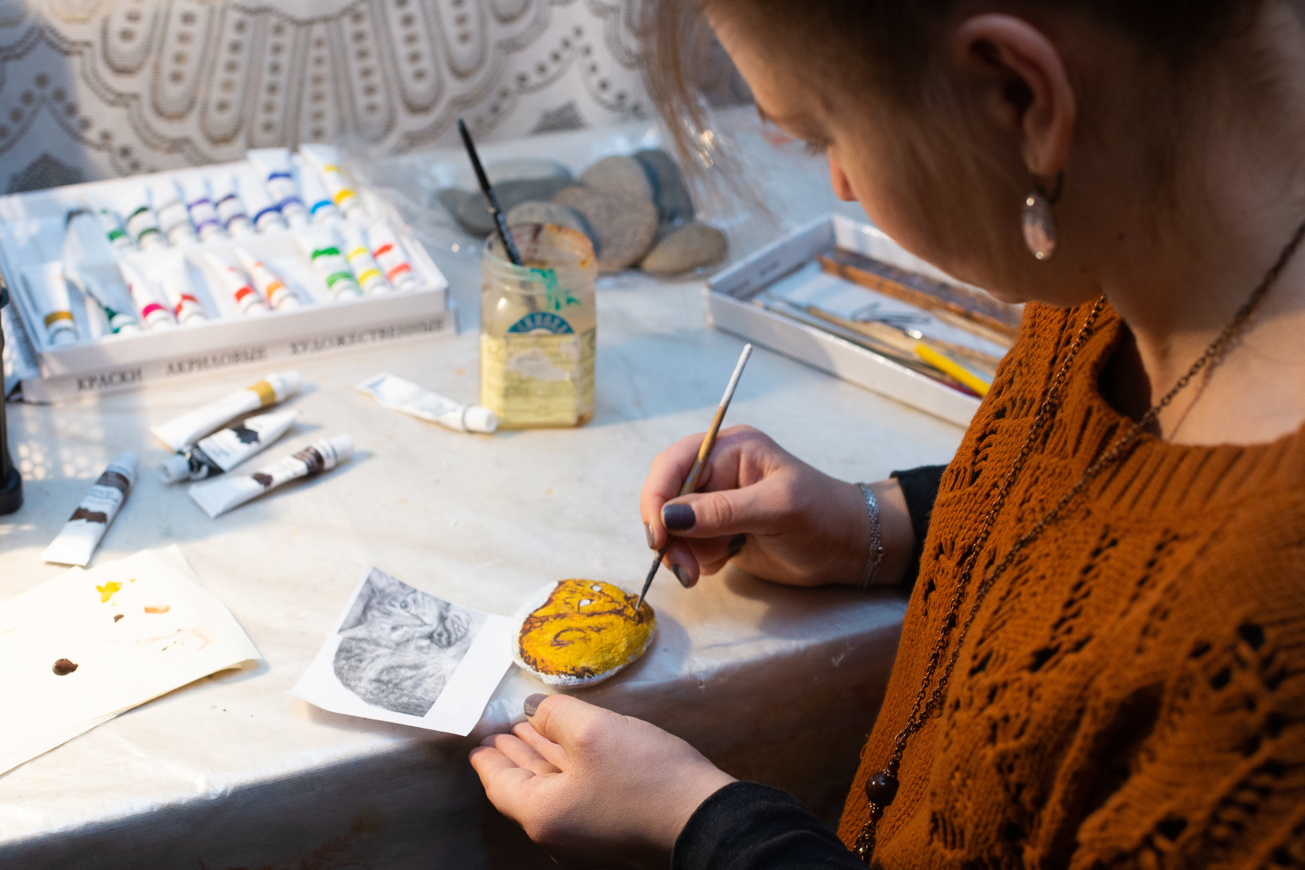 Фотосъёмка в художественной мастерской. Филатова Мария репортажный и портретный фотограф в Санкт-Петербурге