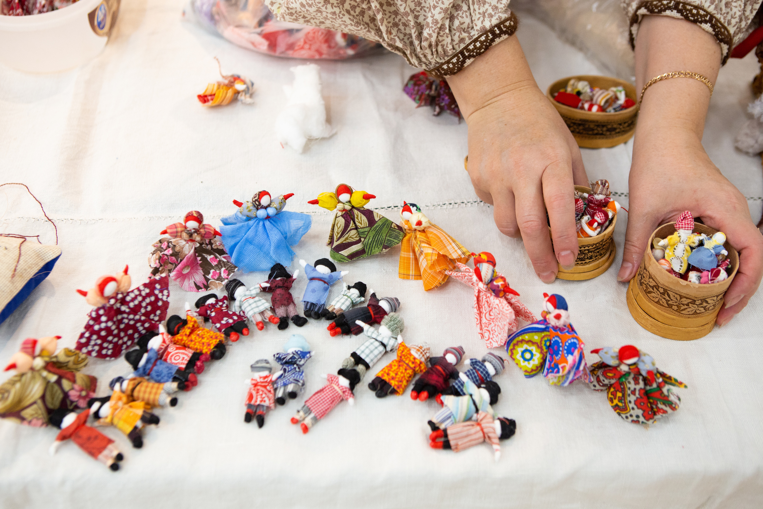 Репортаж с выставки. Филатова Мария репортажный и портретный фотограф в Санкт-Петербурге