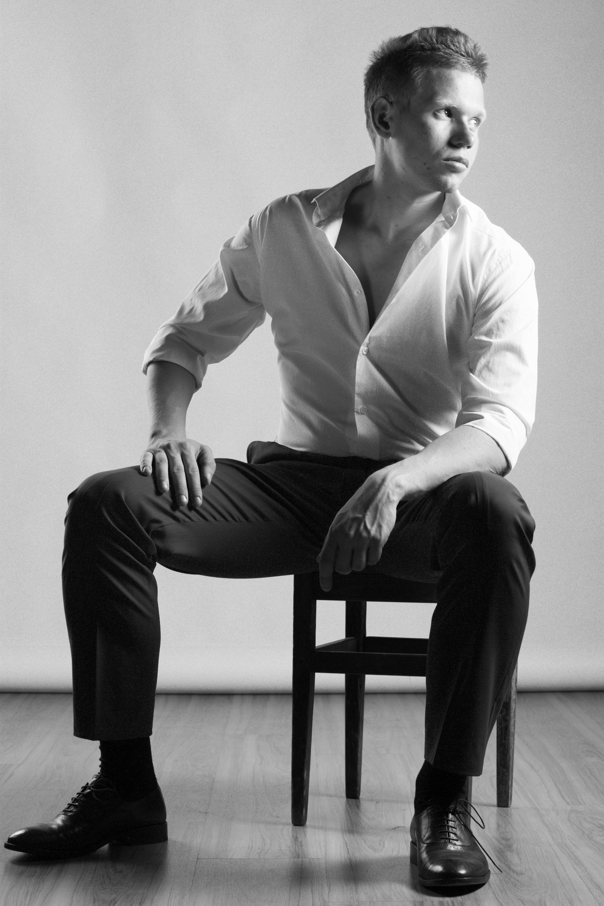 Фотосъёмка мужского портрета в студии. Филатова Мария репортажный и портретный фотограф в Санкт-Петербурге