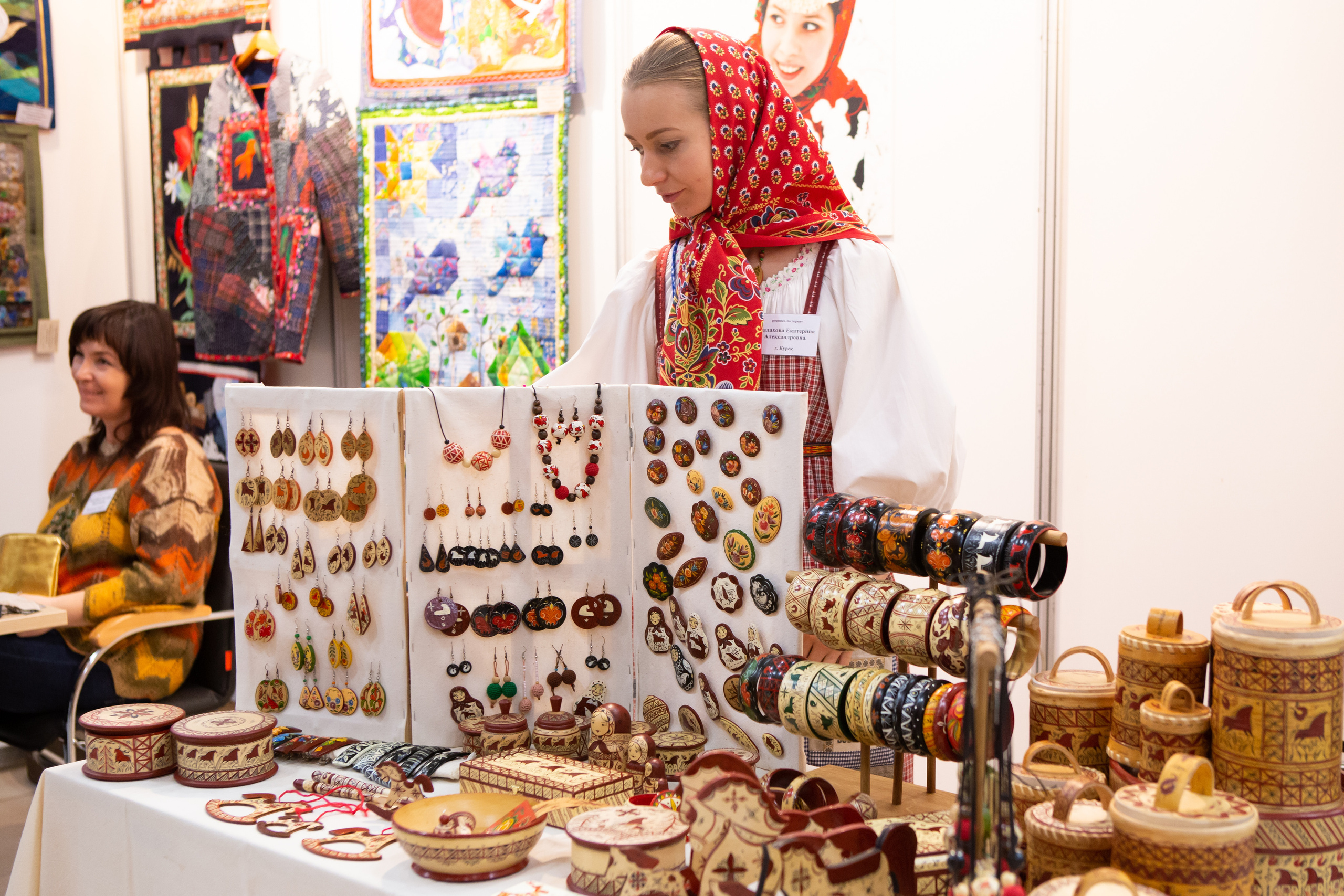 Репортаж с выставки. Филатова Мария репортажный и портретный фотограф в Санкт-Петербурге