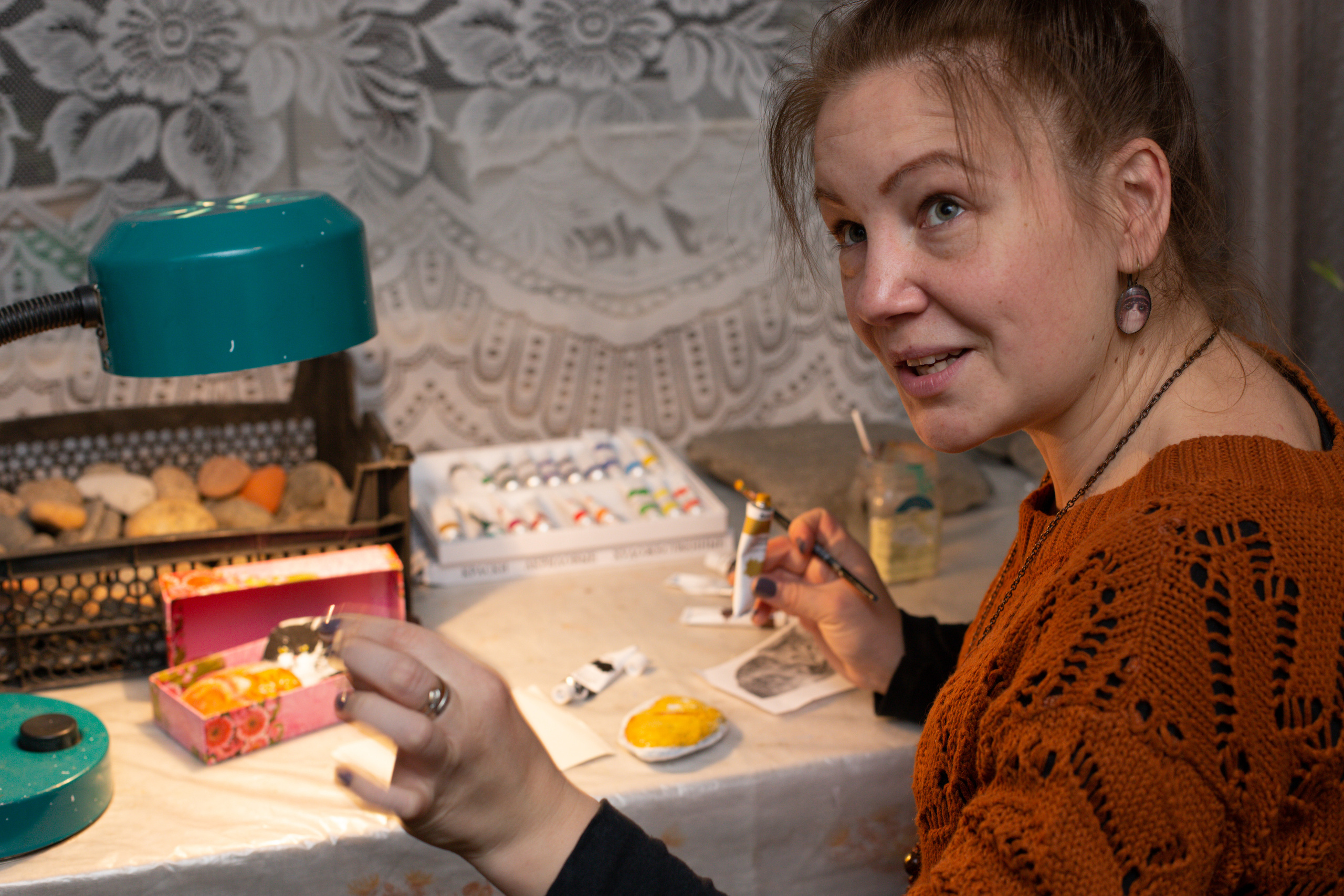 Фотосъёмка в художественной мастерской. Филатова Мария репортажный и портретный фотограф в Санкт-Петербурге