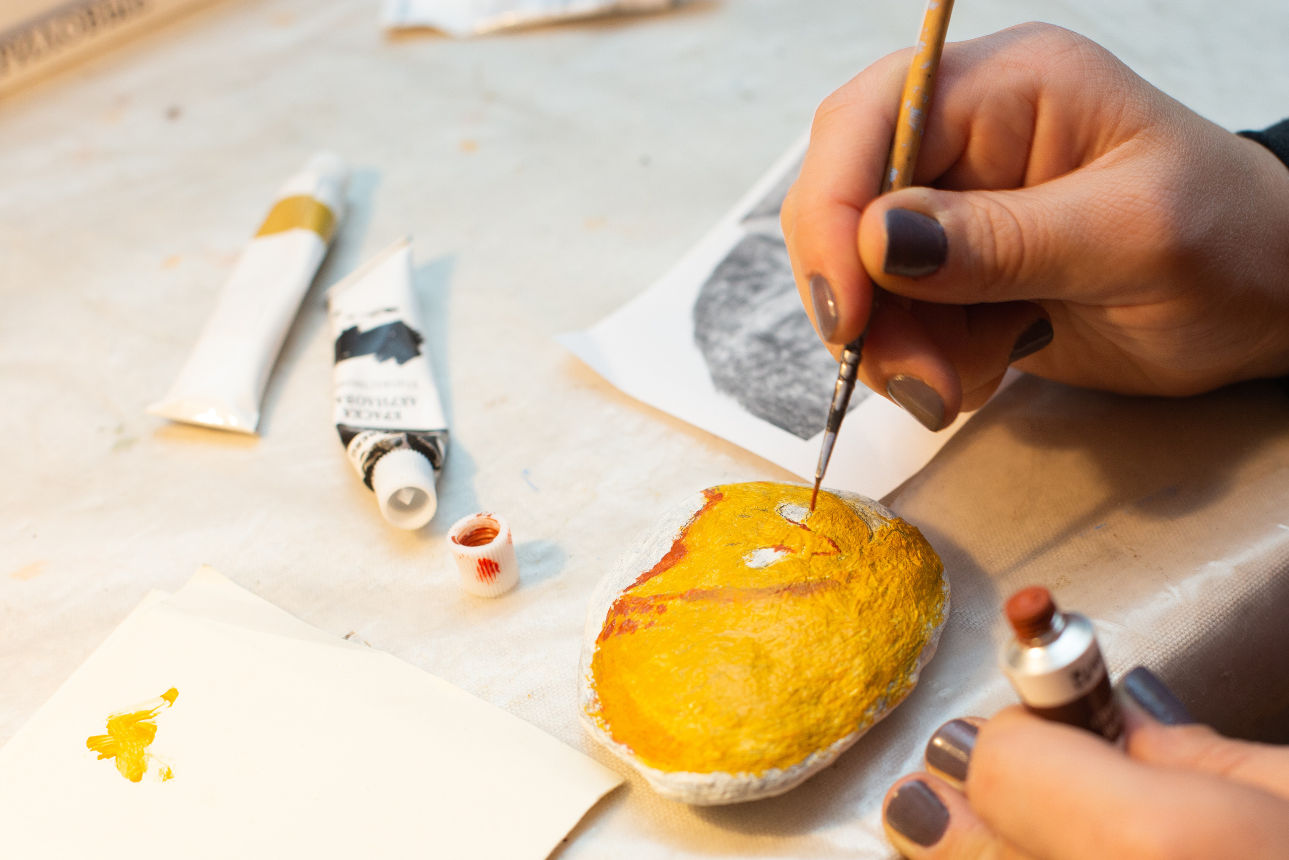 Фотосъёмка в художественной мастерской. Филатова Мария репортажный и портретный фотограф в Санкт-Петербурге